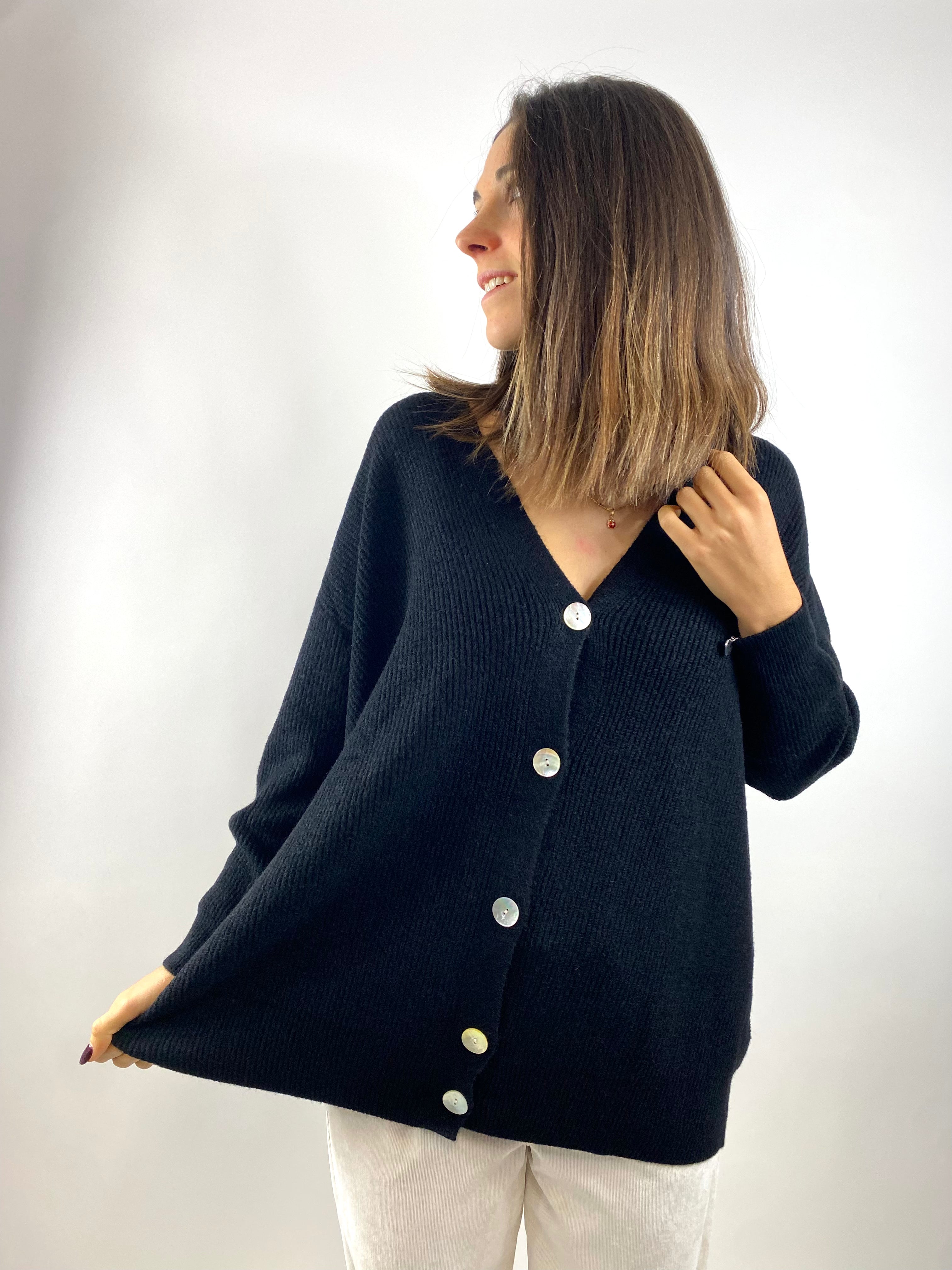 SUSY MIX CARDIGAN OVER NERO