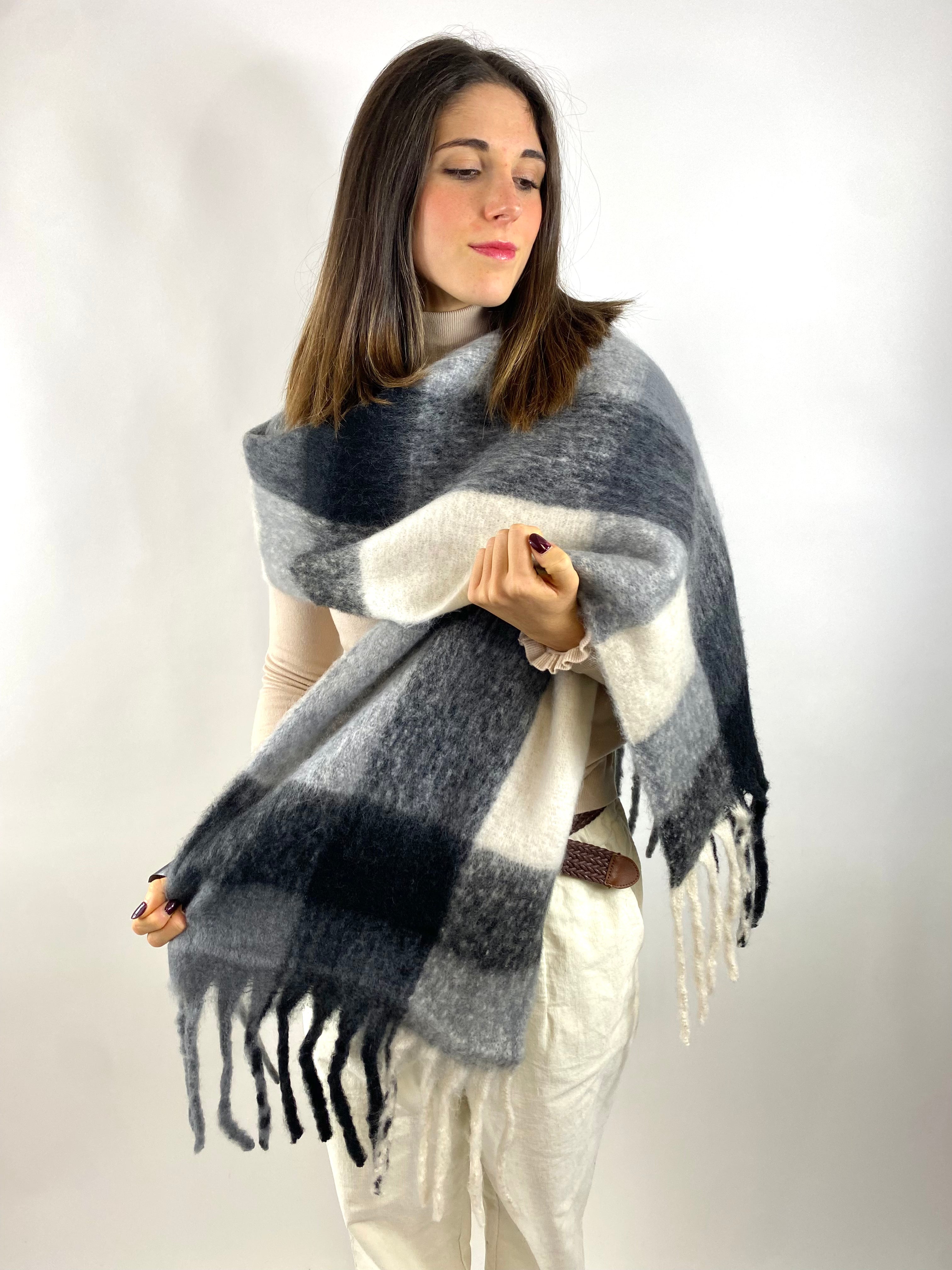 CECILE SCIARPA CHECK PANNA NERA E GRIGIA