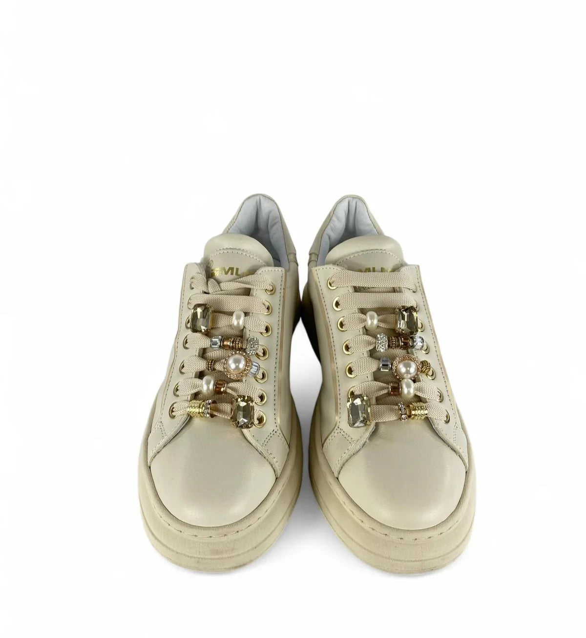 MELINE SNEAKERS IN PELLE CON DETTAGLI PLATINO E GIOIELLI