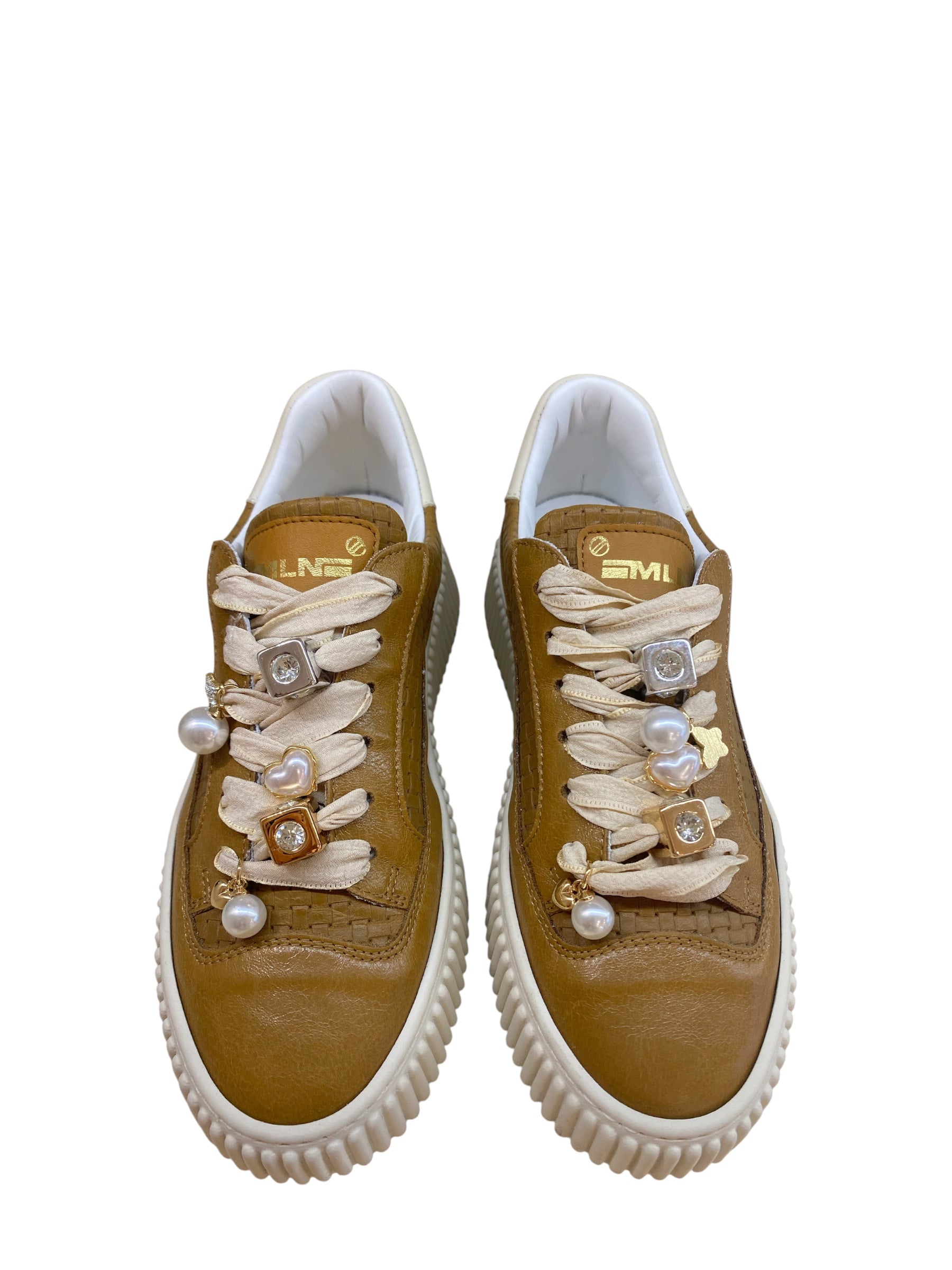 MÈLINÈ SNEAKERS PELLE CUOIO CHARMS