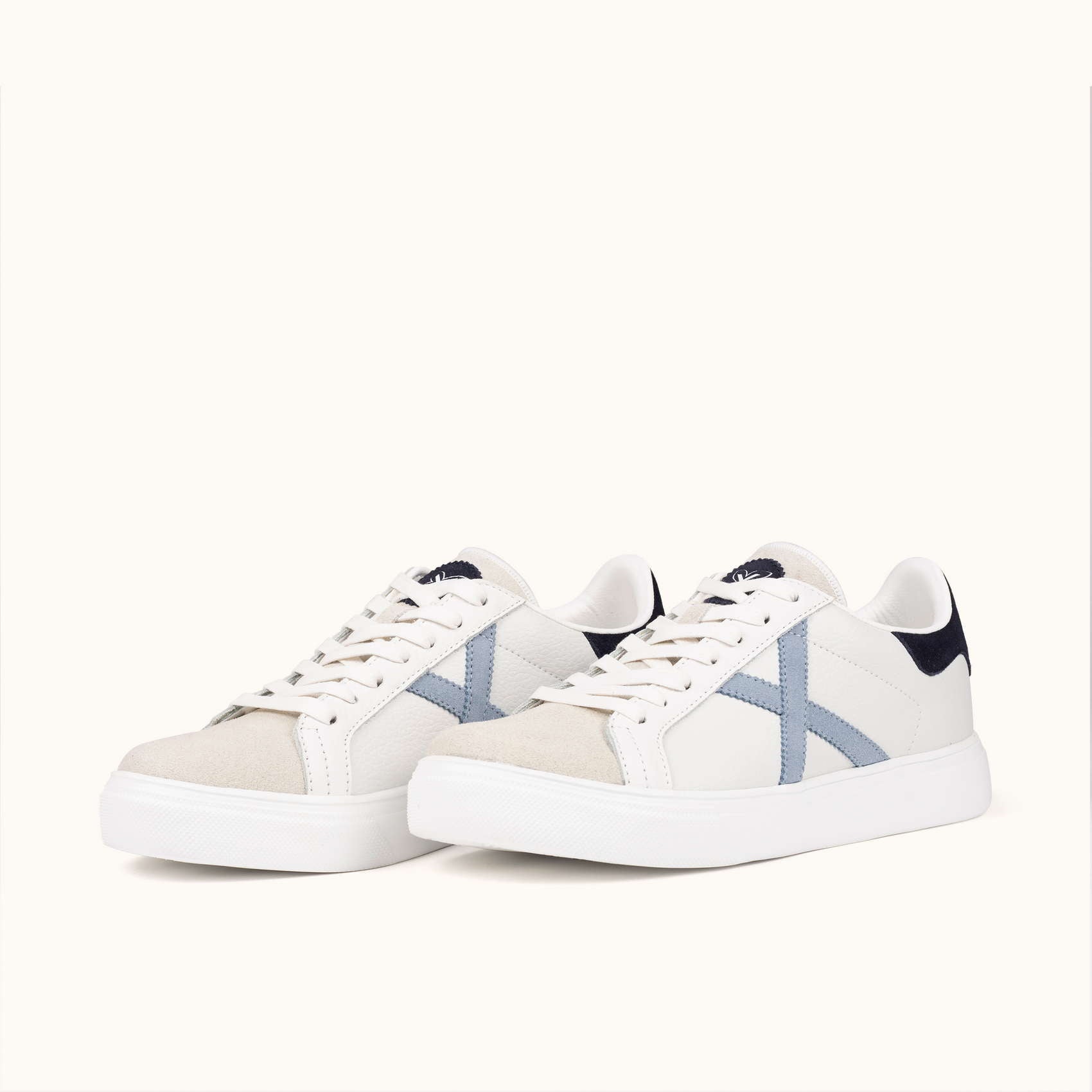 MUNICH SNEAKERS RETE WHITE AND NAVY