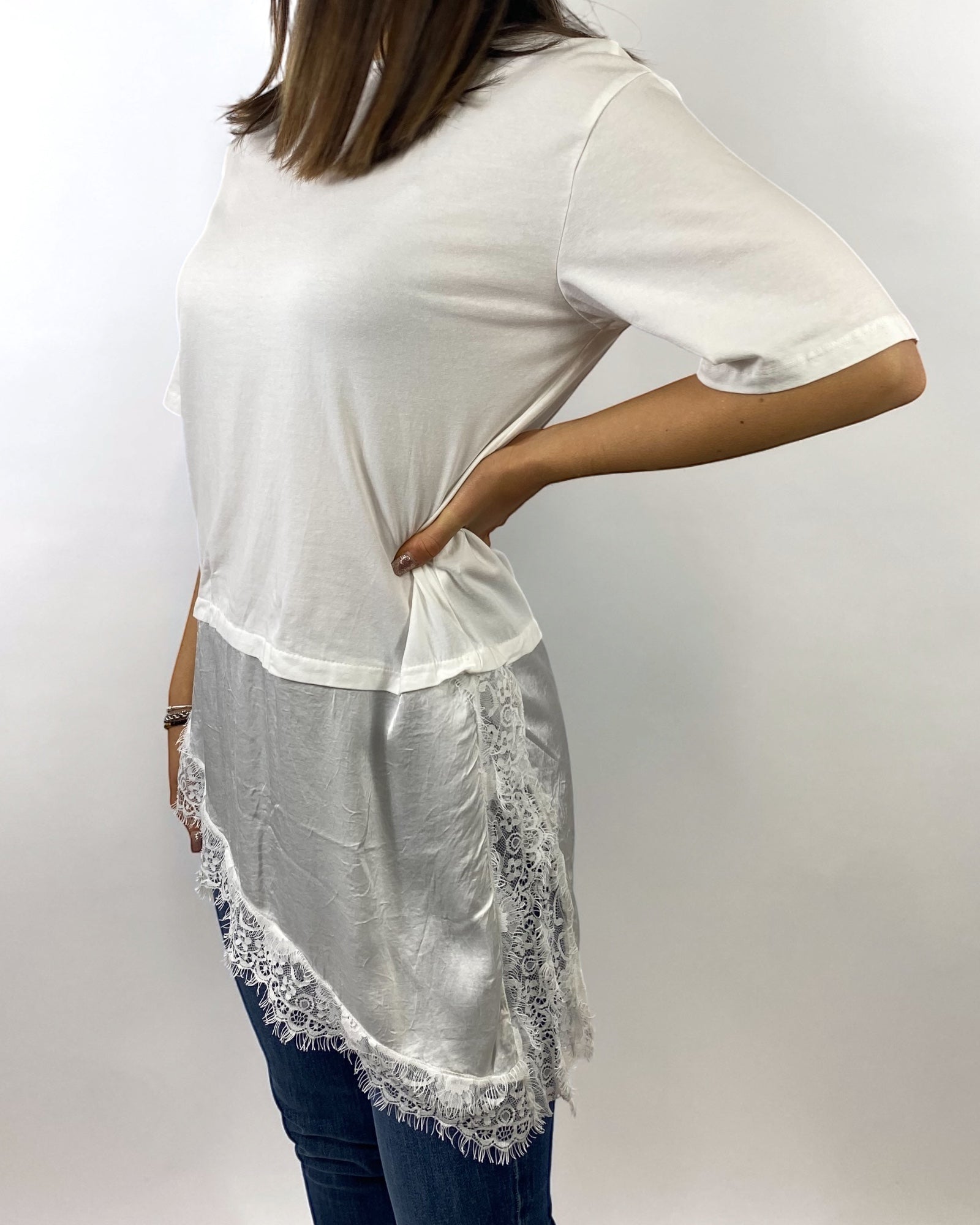 CECILE T-SHIRT CON PIZZO TRASVERSALE BIANCO