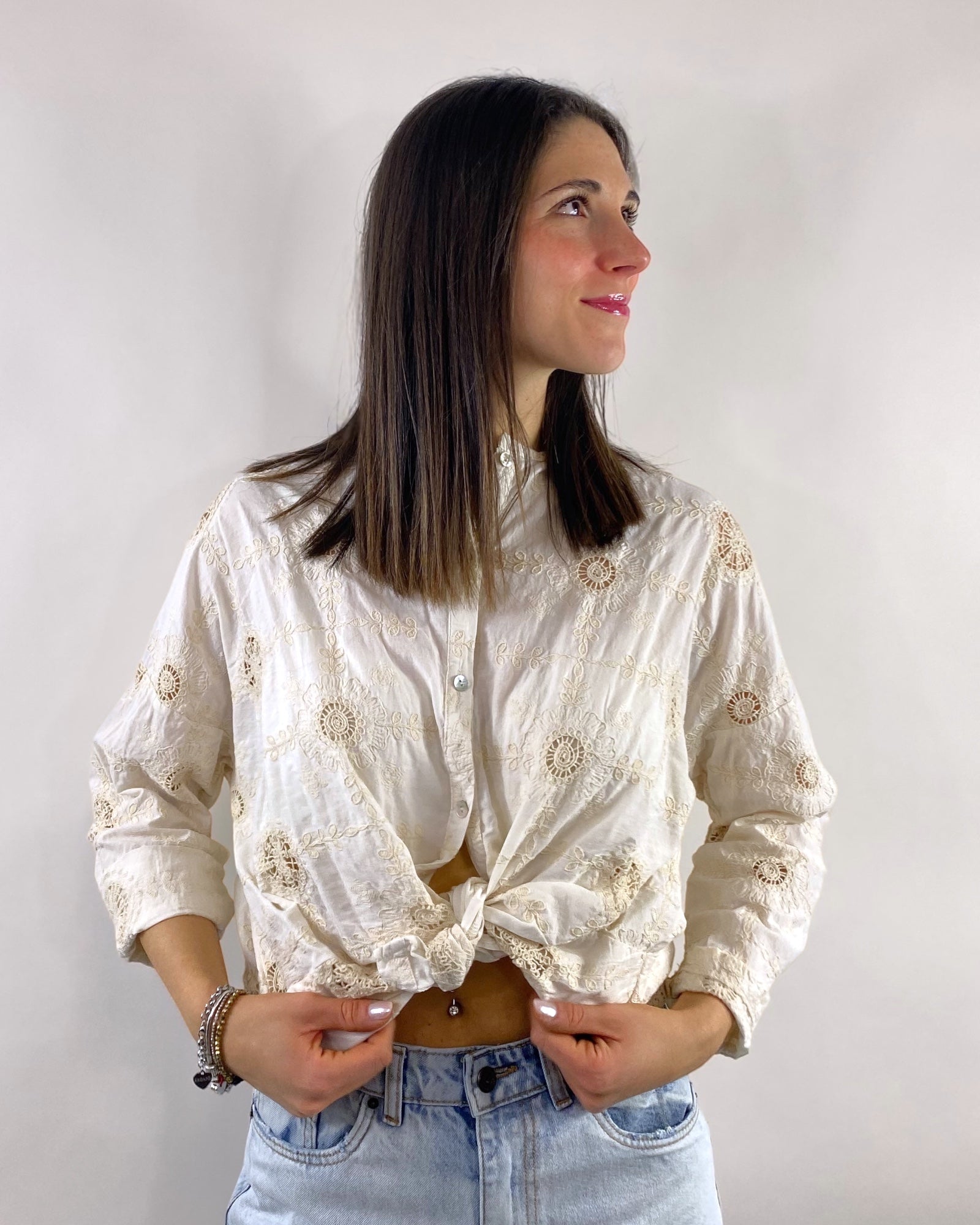 SUSY MIX CAMICIA RICAMI BURRO