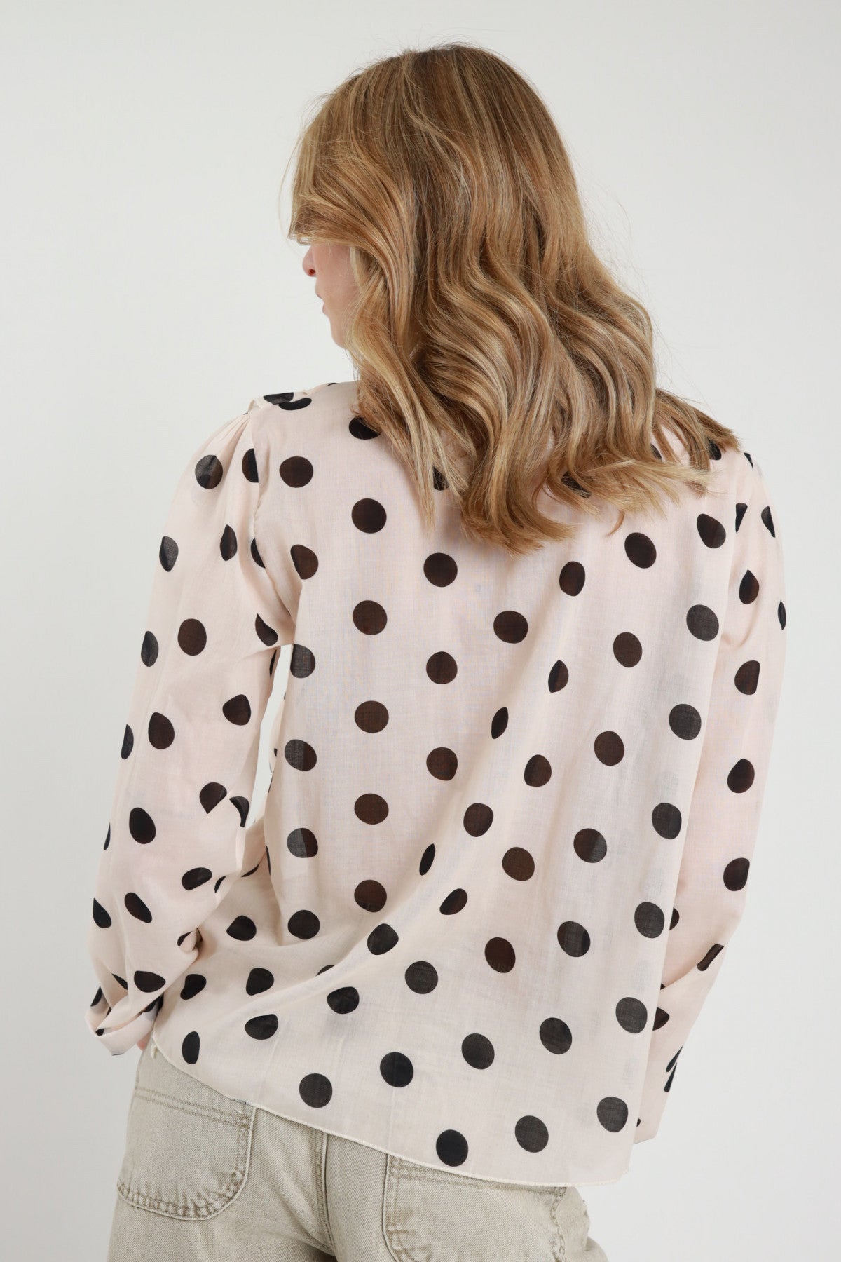 SUSY MIX CAMICIA POIS CON VOLANT MORO E PANNA