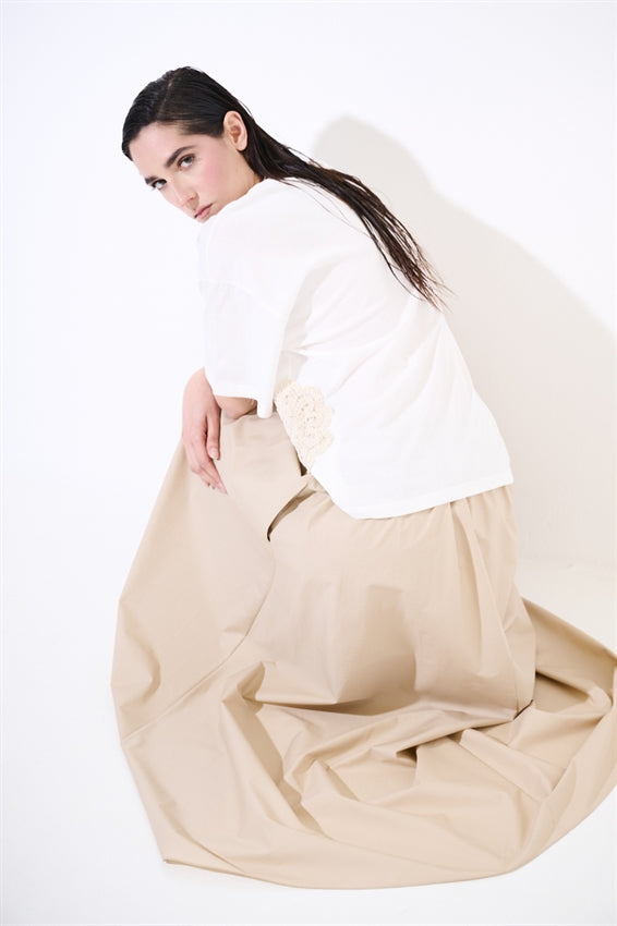 KIKISIX T-SHIRT FIORE MACRAME PANNA