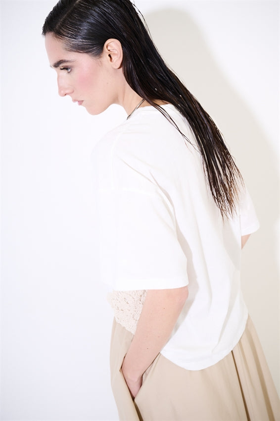 KIKISIX T-SHIRT FIORE MACRAME PANNA