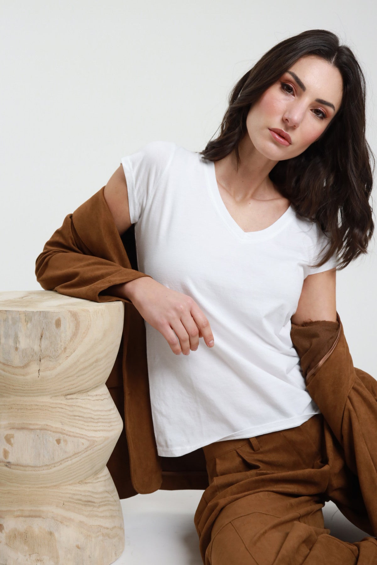 SUSY MIX T-SHIRT SCOLLO A V BIANCA