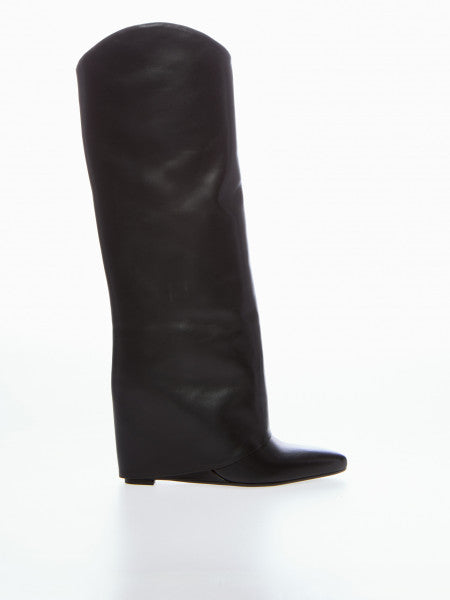 Stivale in pelle nero con zeppa