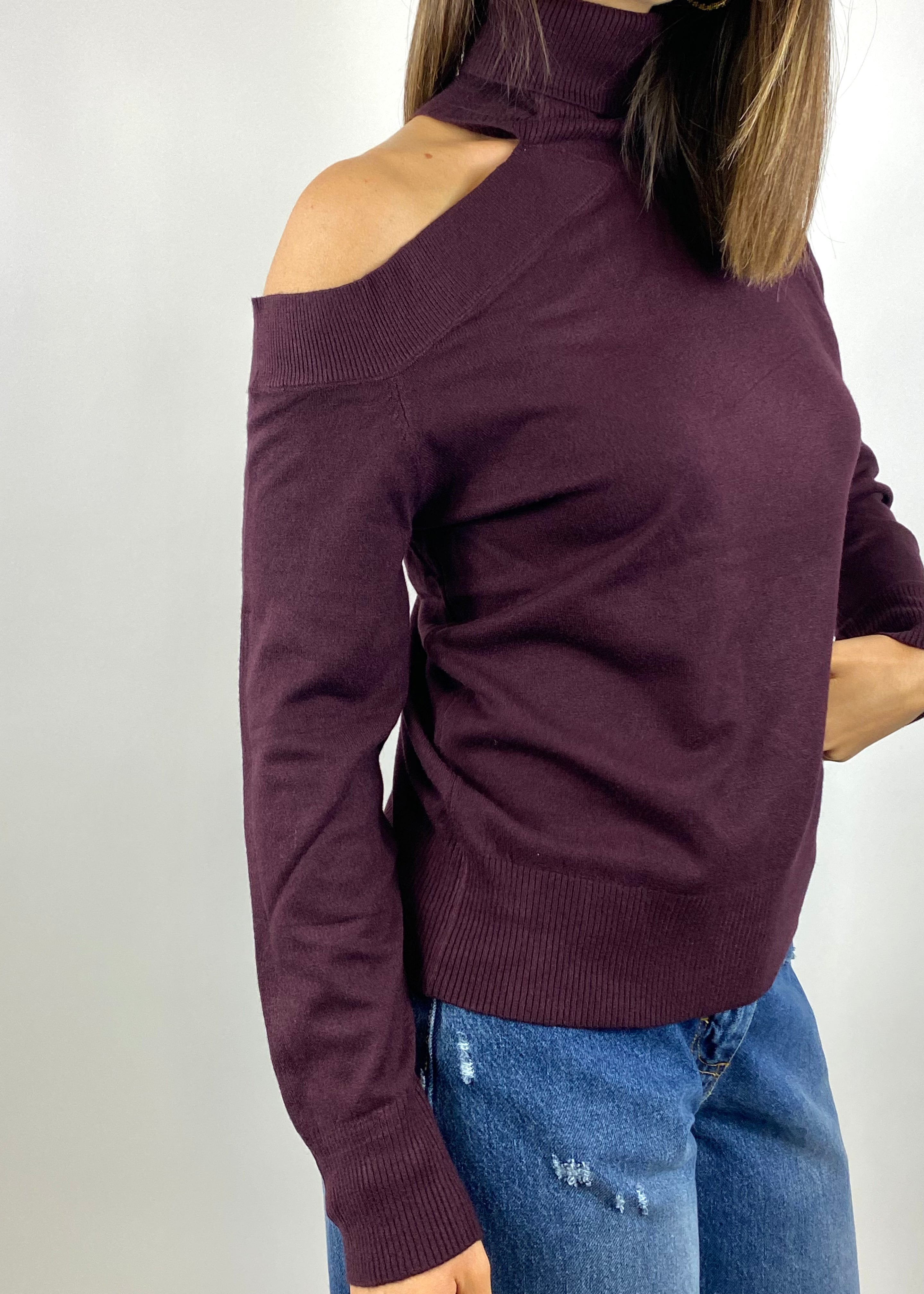 TWO WAY MAGLIA CUT OUT BURGUNDY