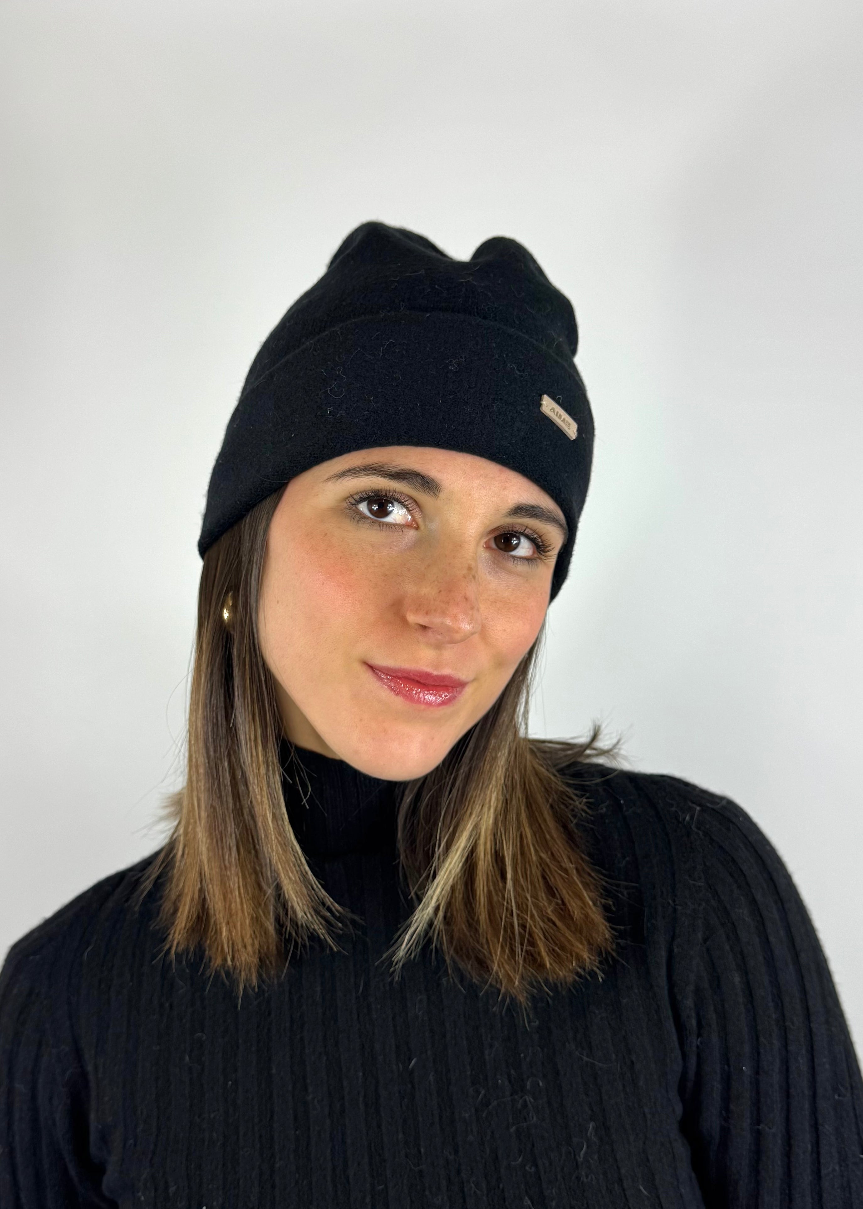 SUSY MIX CUFFIA NERA