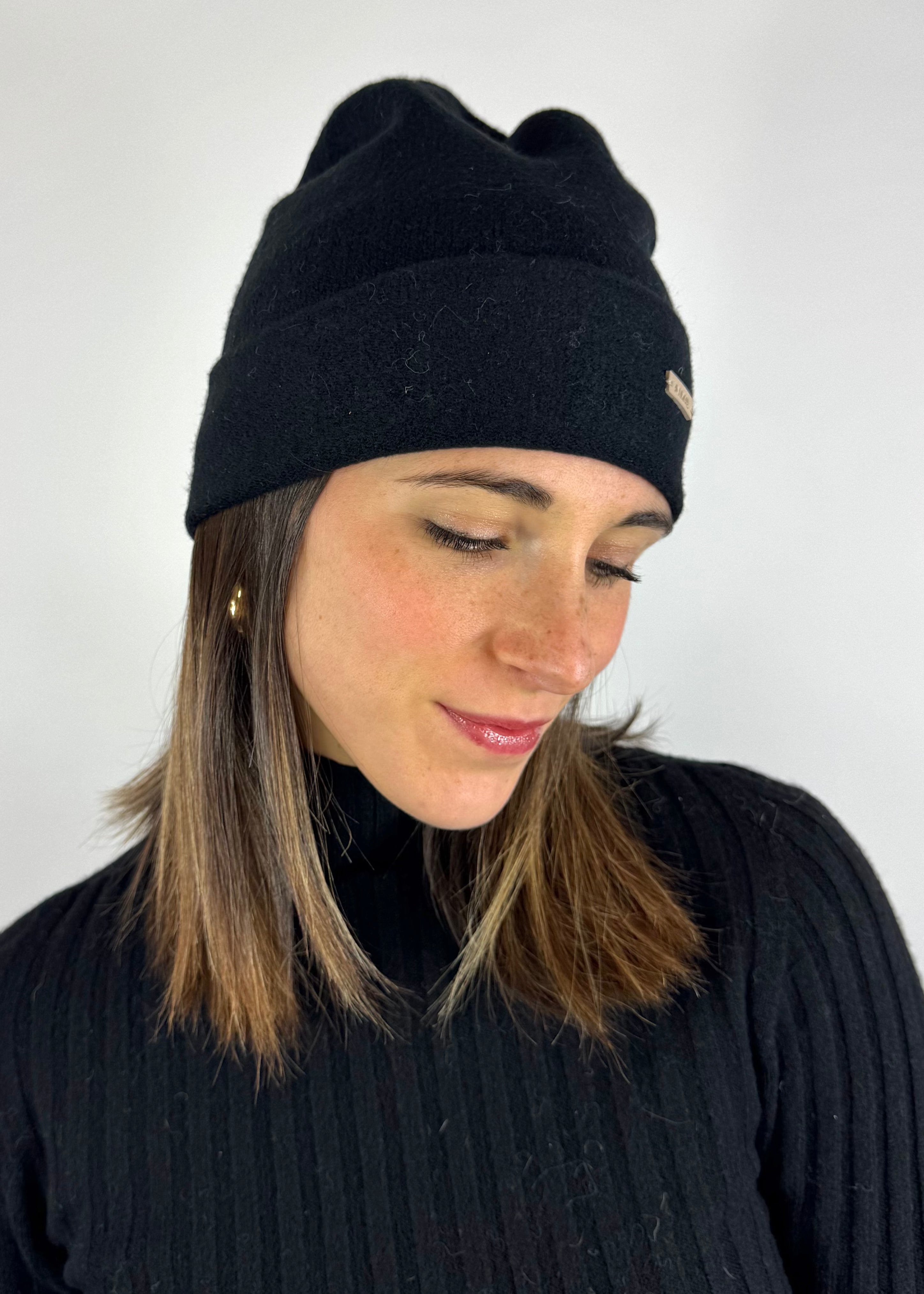 SUSY MIX CUFFIA NERA