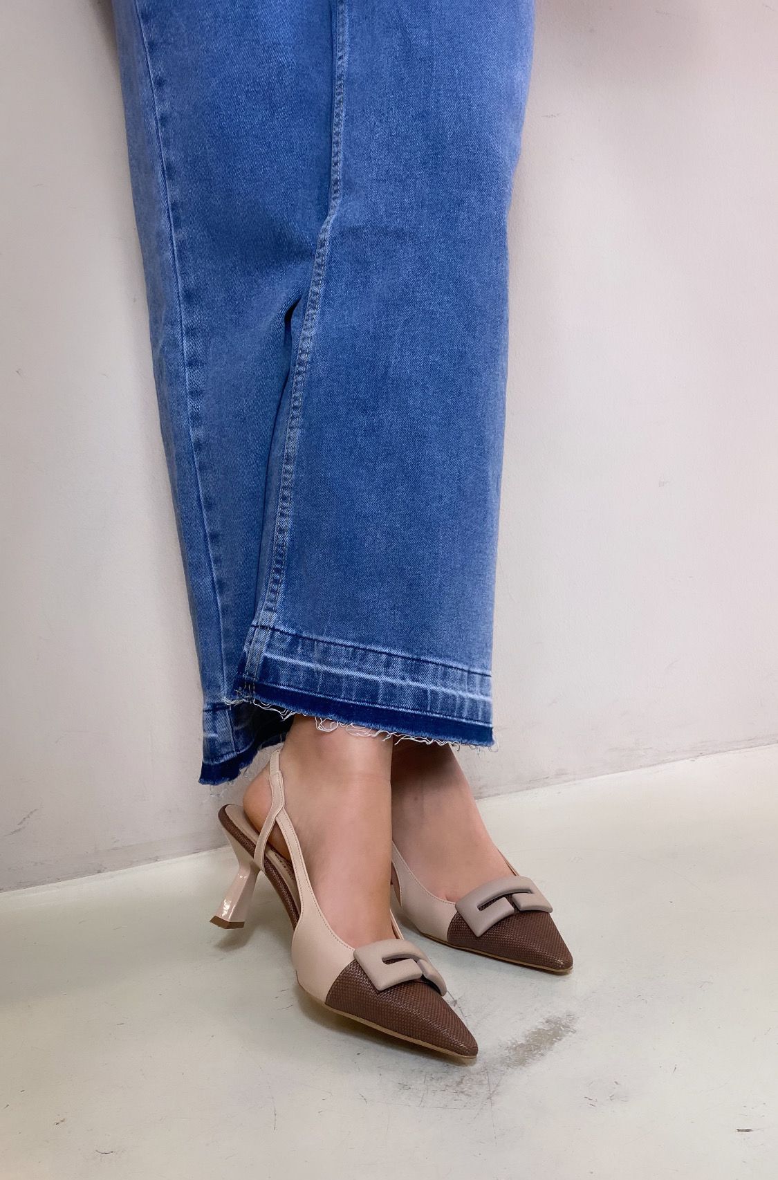 Bottega Lotti Slingback con Tacco 9 cm Colore Nude/Marrone