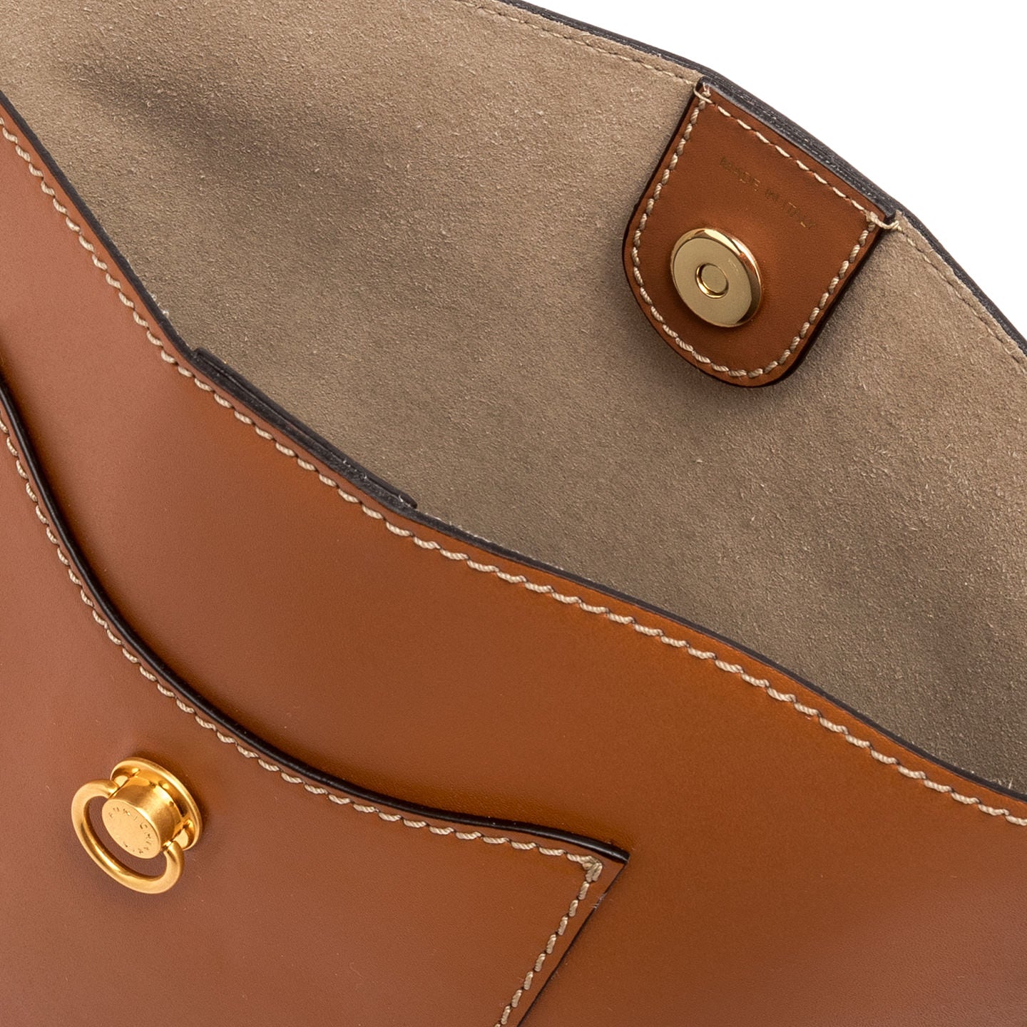 Gianni Chiarini borsa donna a secchiello in pelle liscia color caramello con manico e tracolla