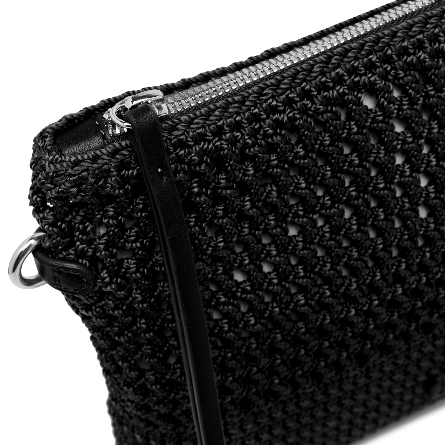 Gianni Chiarini pochette in tessuto uncinetto nero e impreziosita da dettagli in pelle