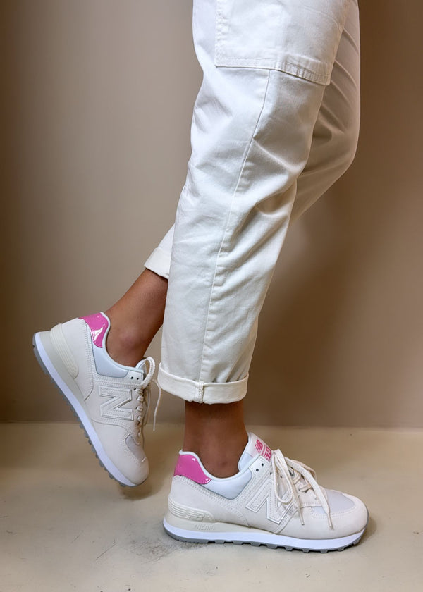New Balance Sneakers donna in suede e tela color sale con dettaglio toppone pink