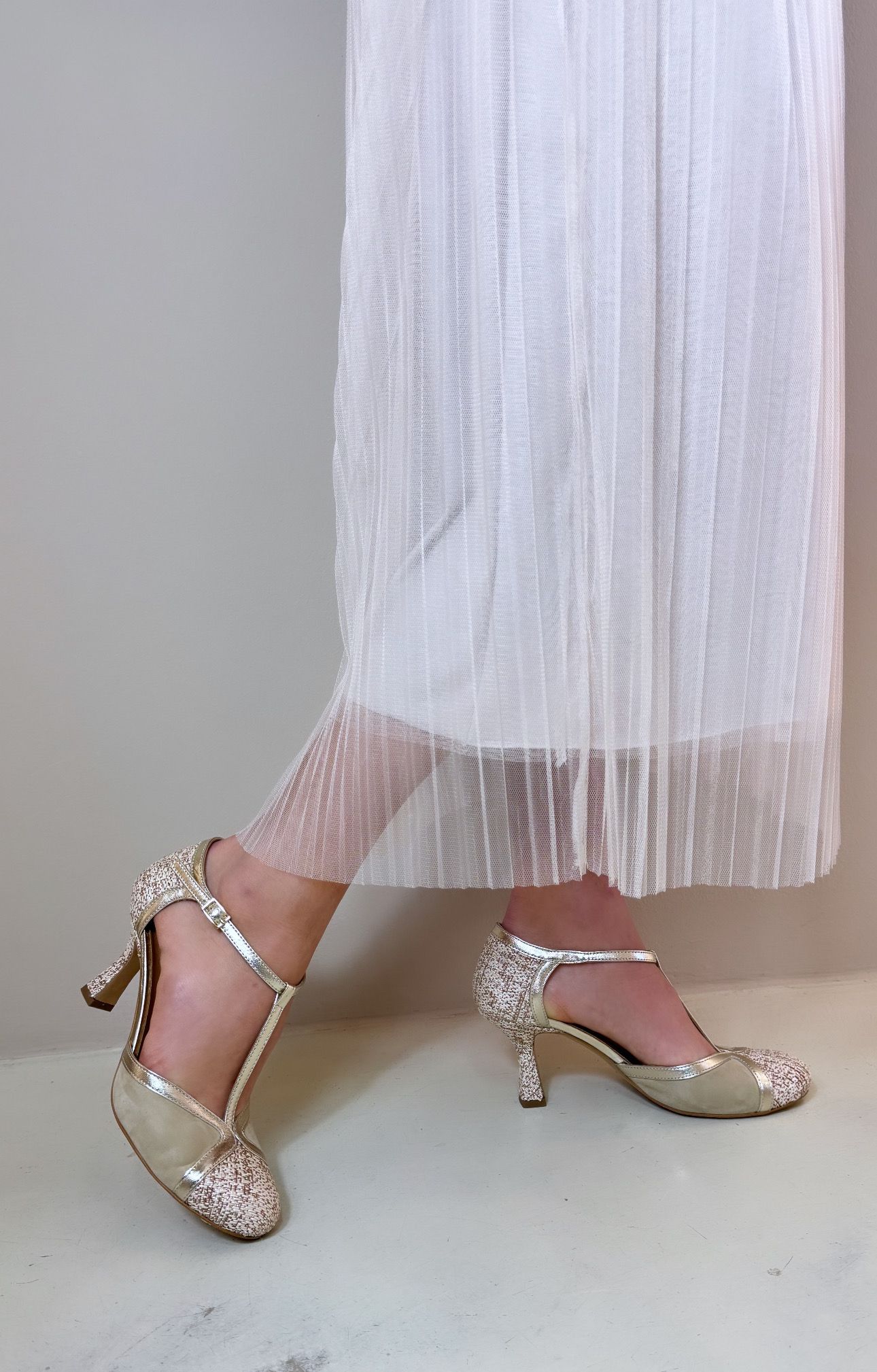 Nannicini Tangherina in camoscio e lurex beige