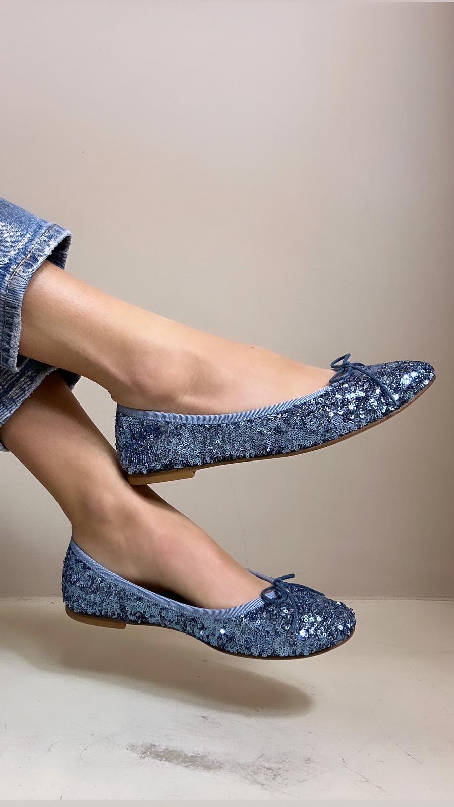 Ballerina in paillettes cielo