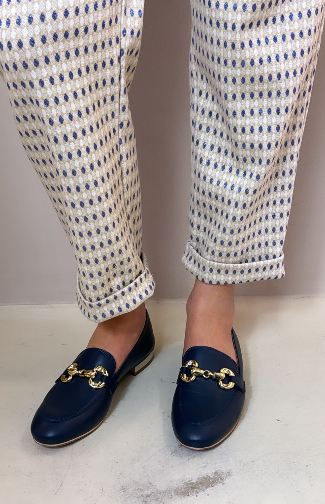 Divine Follie Mocassino pelle navy dettagli laminati platino