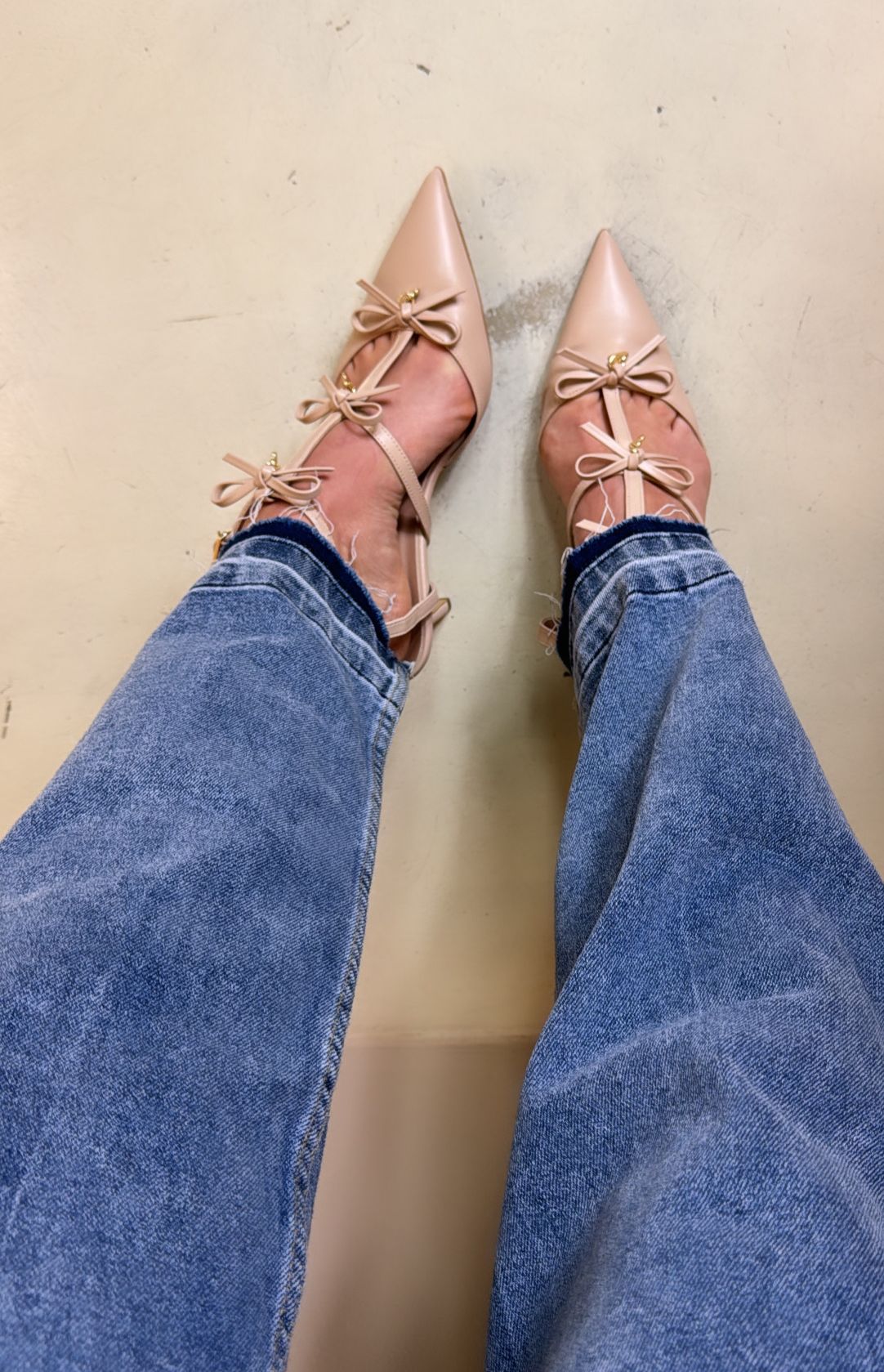 Divine Follie Slingback donna in ecopelle carne con fiocchetti e cuori oro