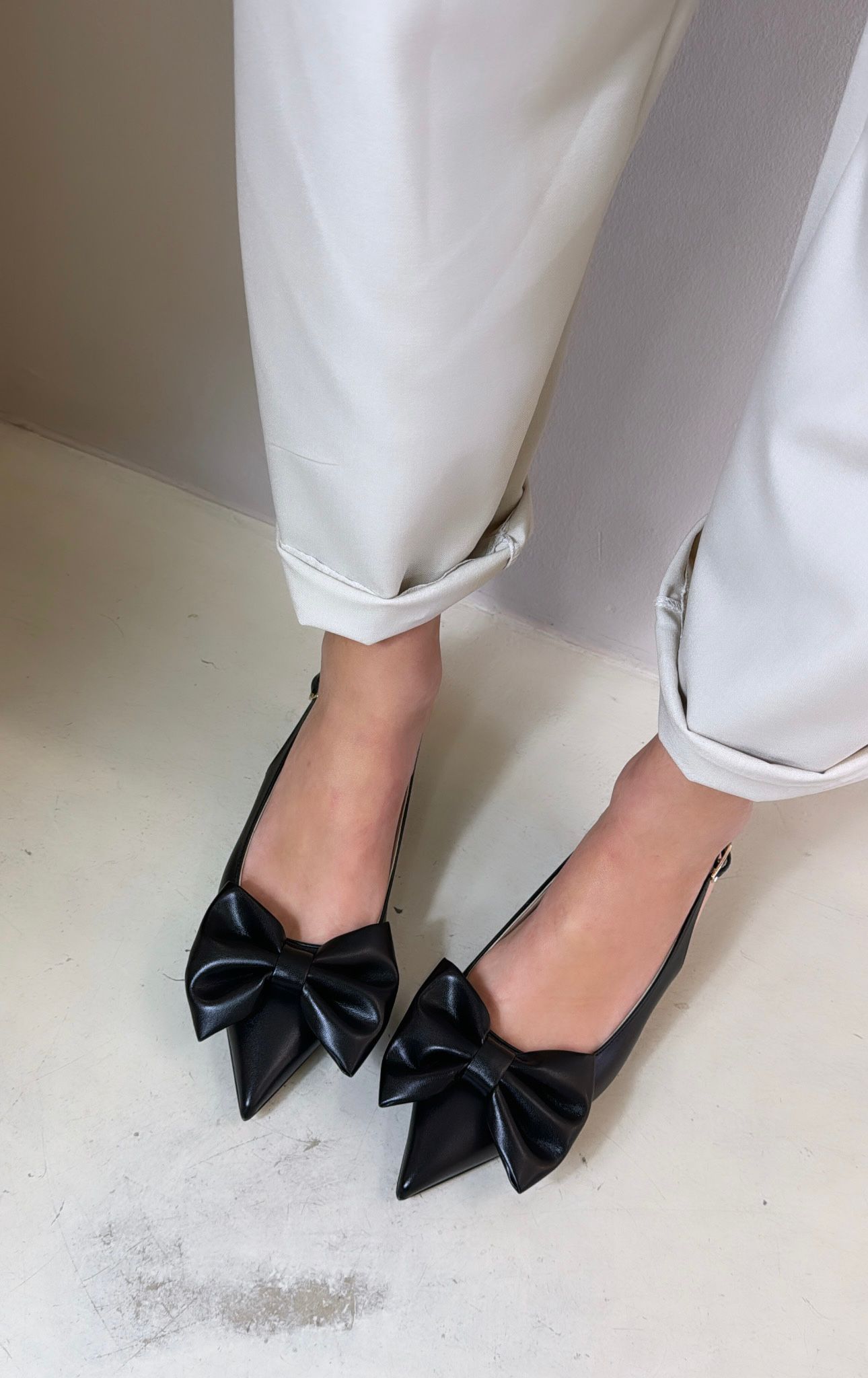 Divine Follie Slingback donna nero con fiocco