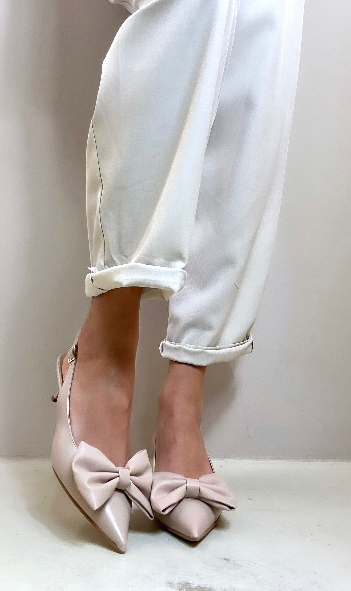 Divine Follie Slingback donna carne con fiocco