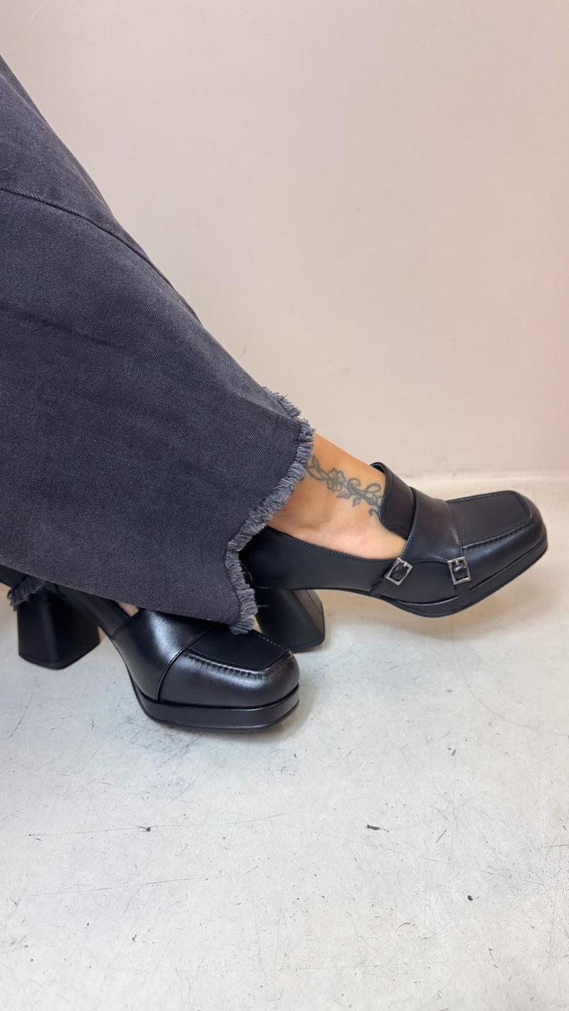 Bruno Premi mocassino donna in nappa nero con fibbie