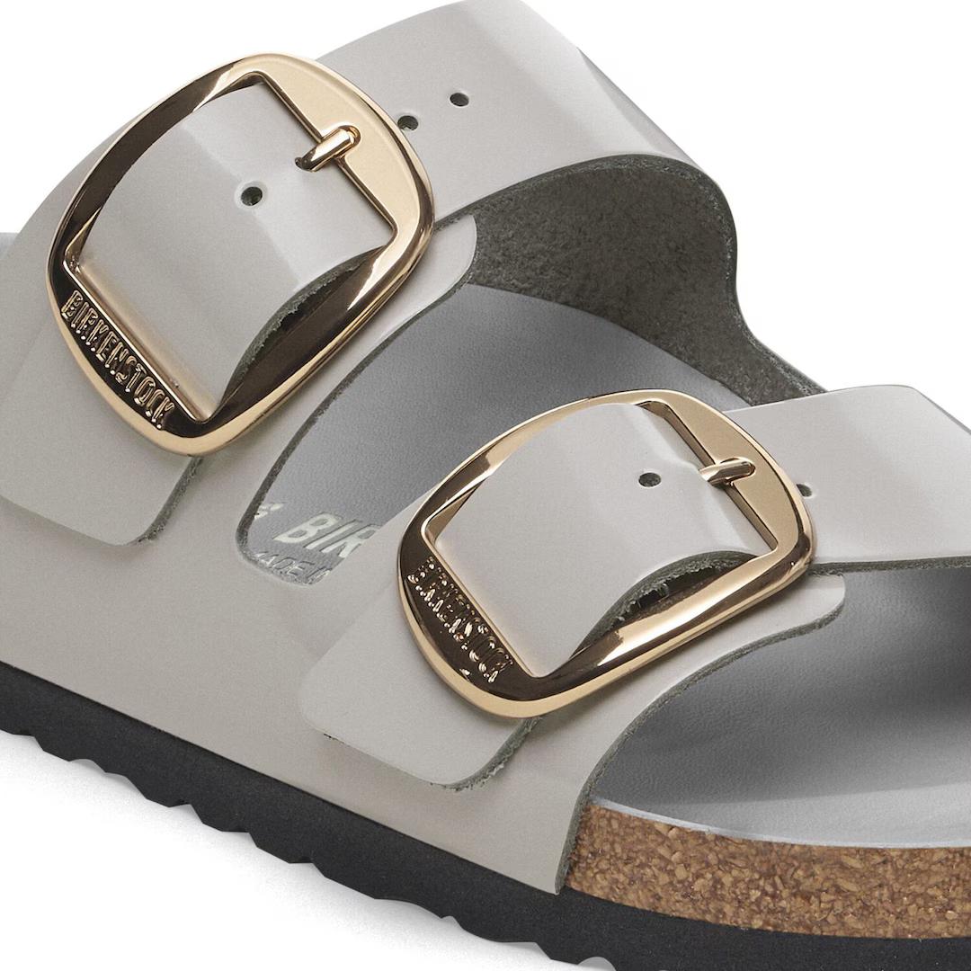 Birkenstock ciabatta due fasce in pelle verniciata grigia