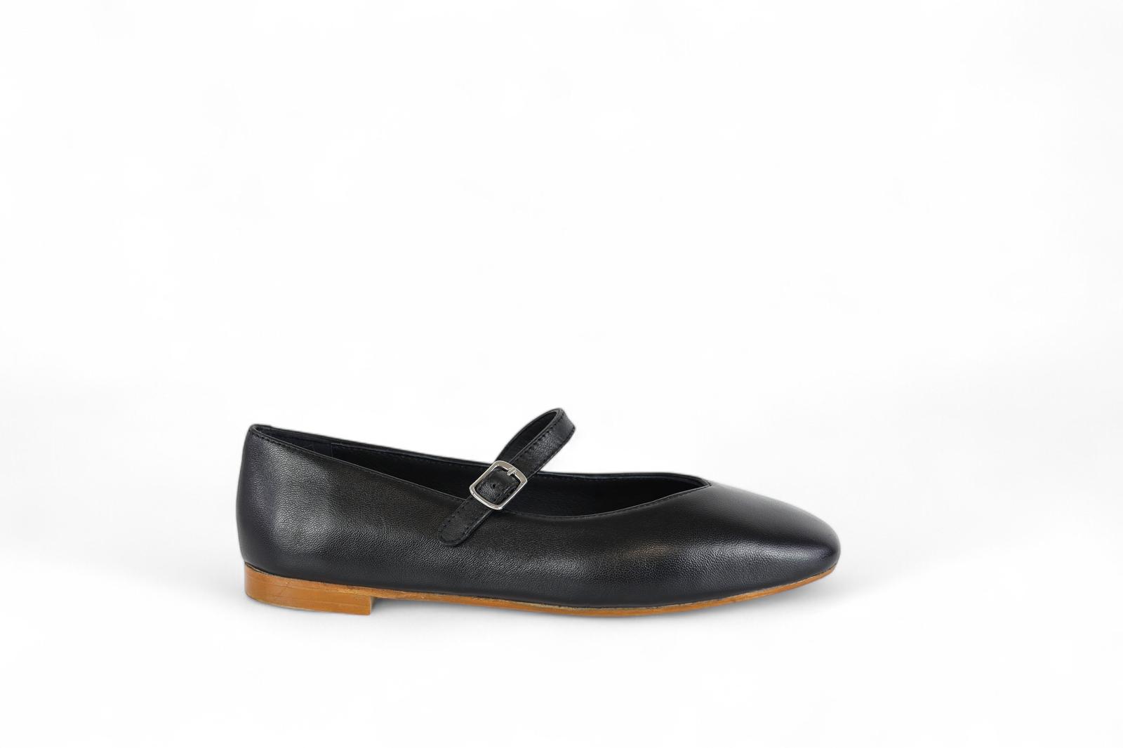 Cristin ballerina donna in pelle nero con laccetto e chiusura fibbia