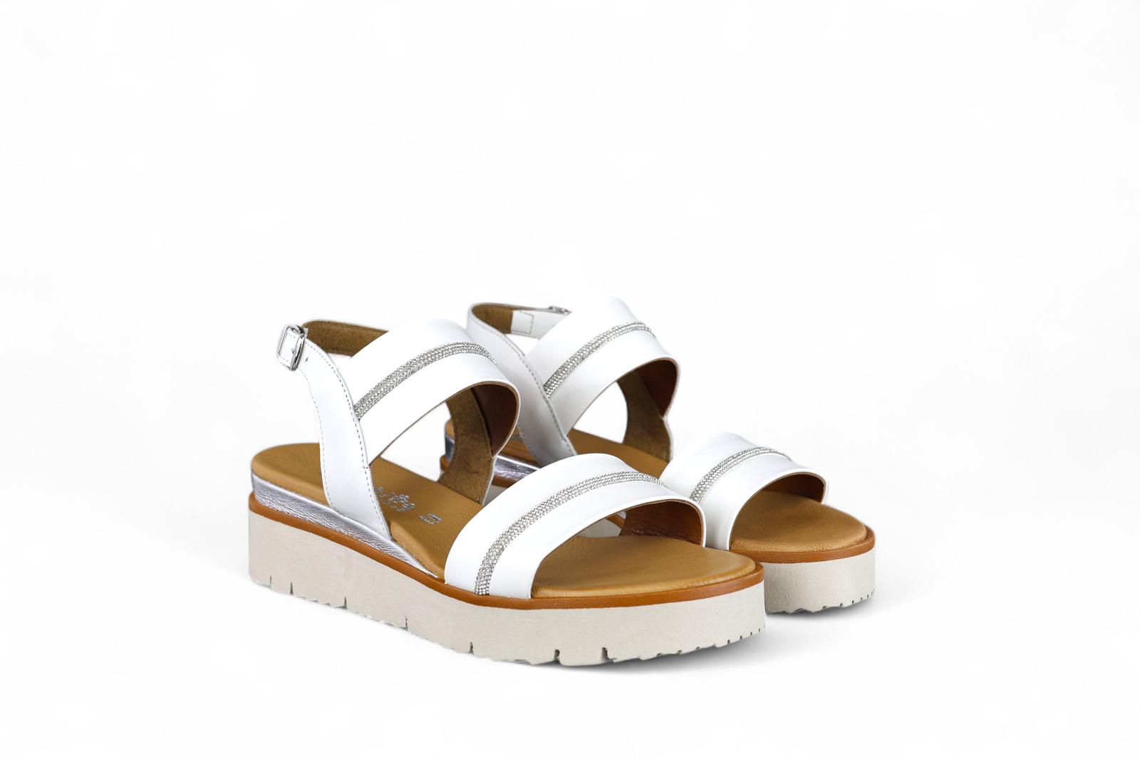 Creative sandalo donna in pelle bianco con dettagli strass