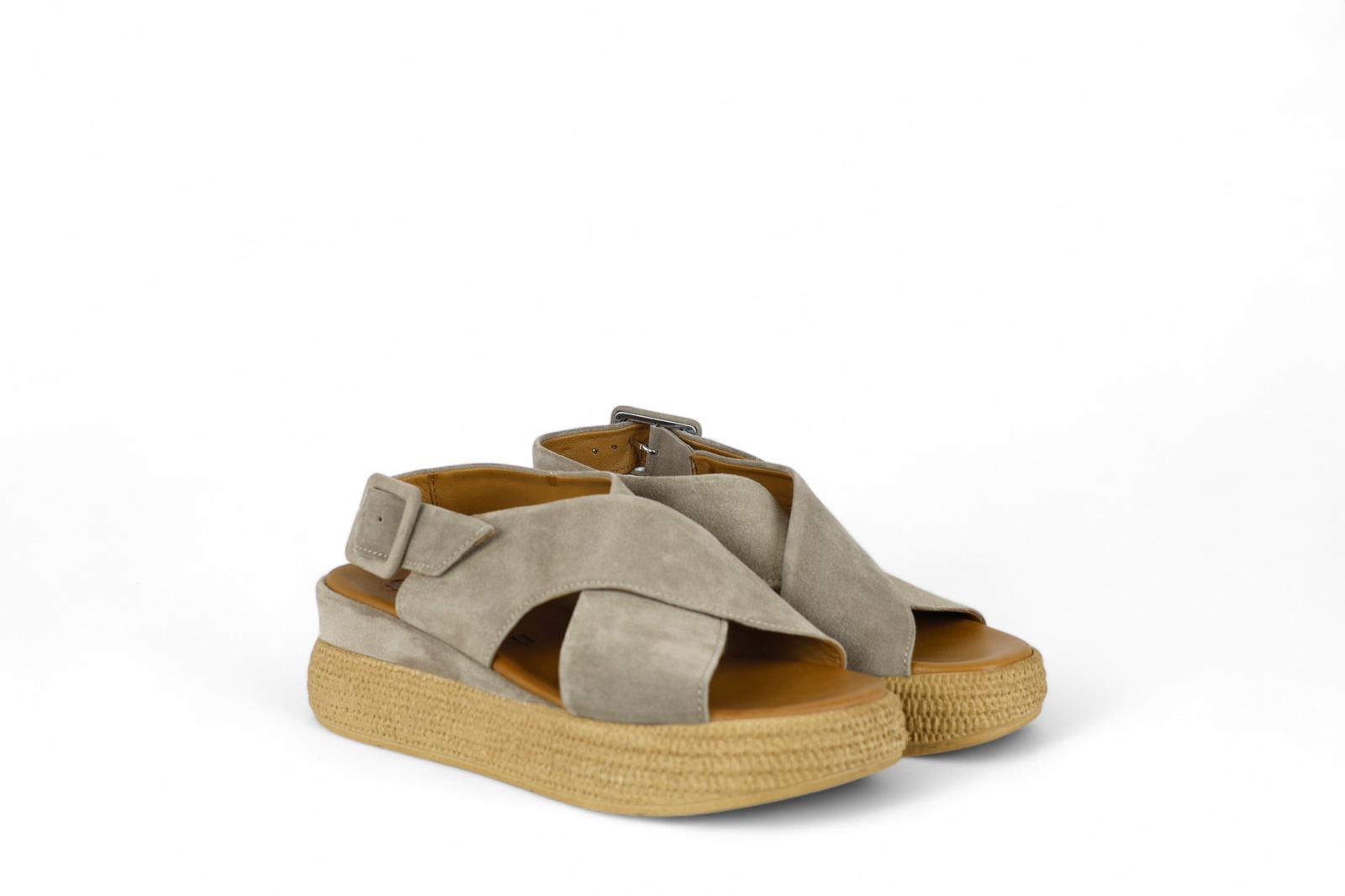 Creative sandalo donna con zeppa e fasce incrociate in suede taupe