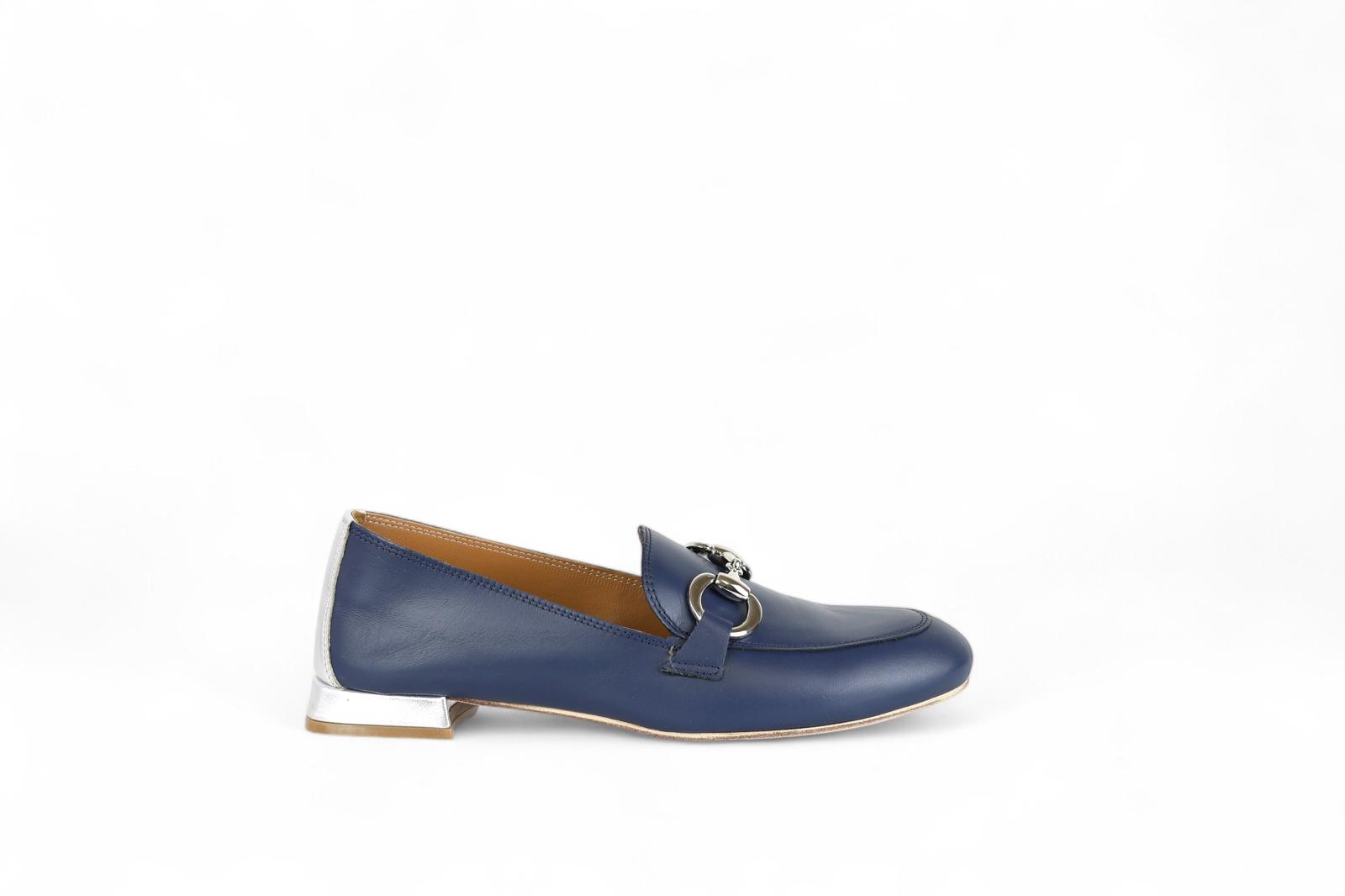 Divine Follie mocassini donna in pelle blu con morsetto argento
