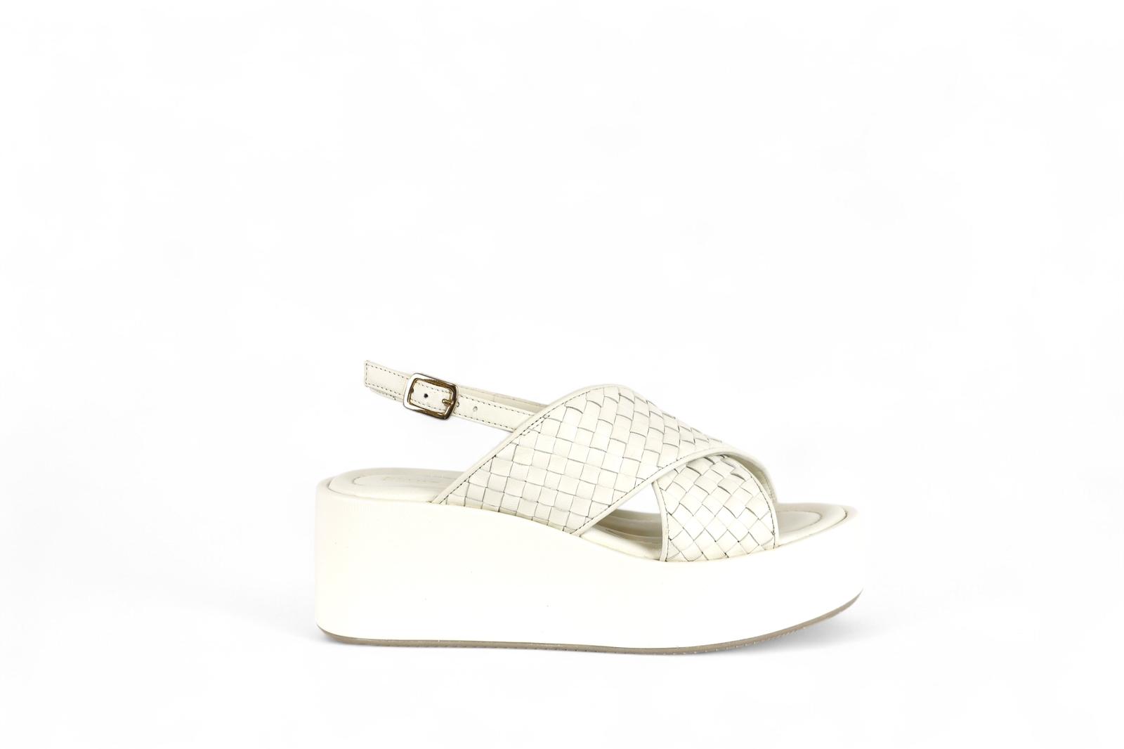 Elvio Zanon sandalo donna in pelle burro intrecciata con incrocio
