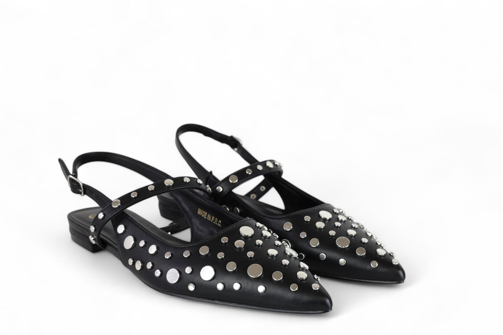 Exé slingback donna nere con borchie e laccino