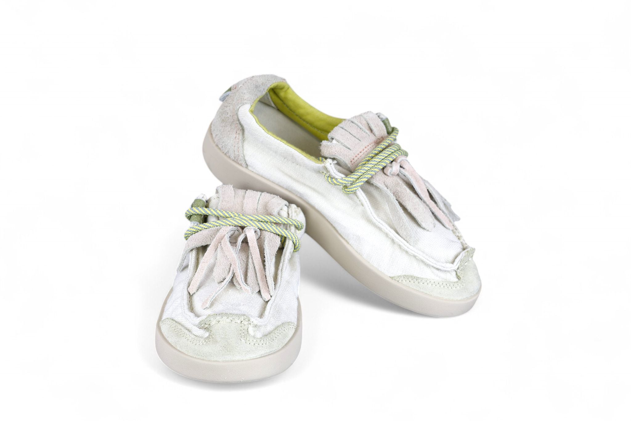 Satorisan mocassino donna in lino con frangia e dettagli suede con lacci verdi colorati