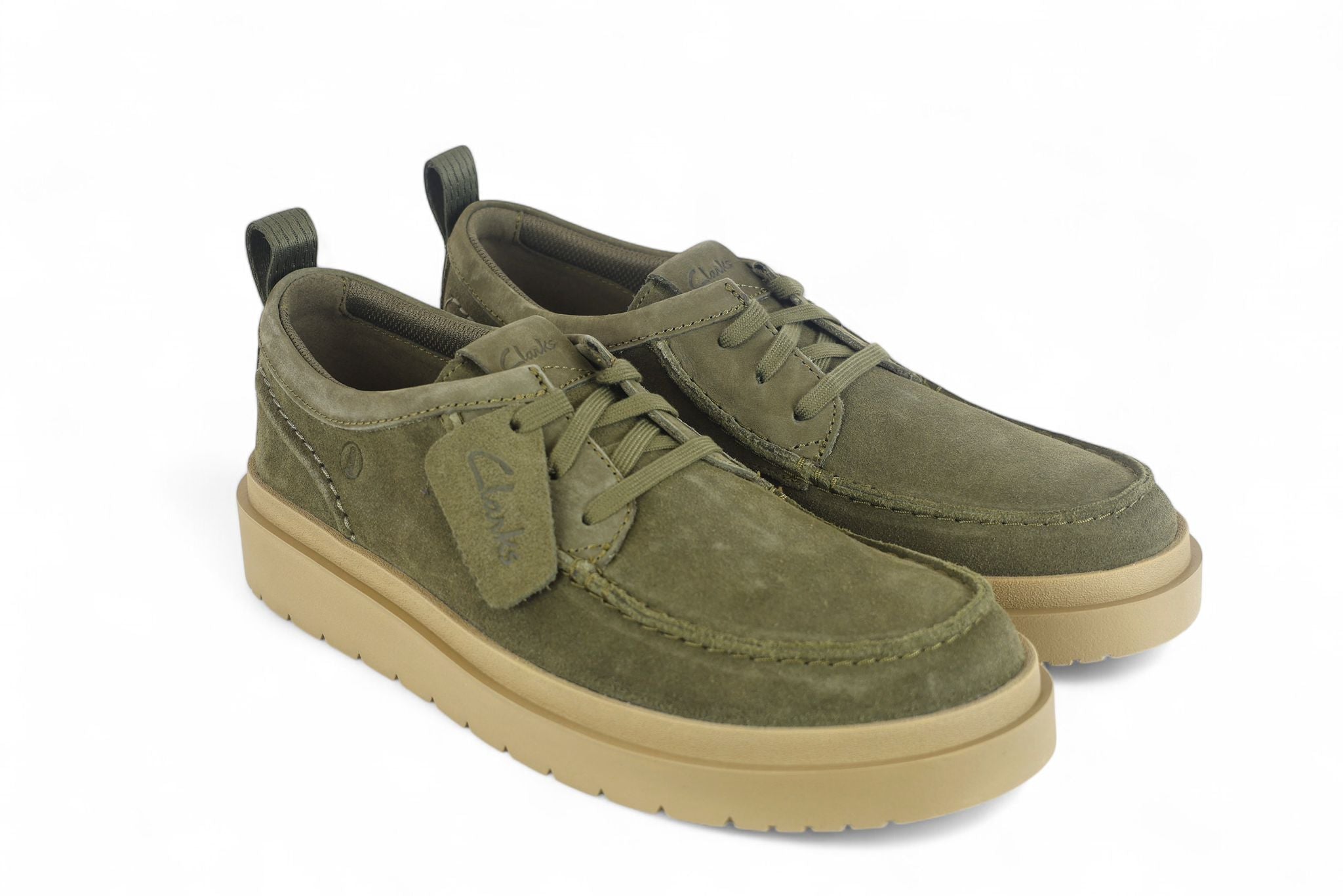 Clarks scarpa uomo allacciata in suede verde oliva