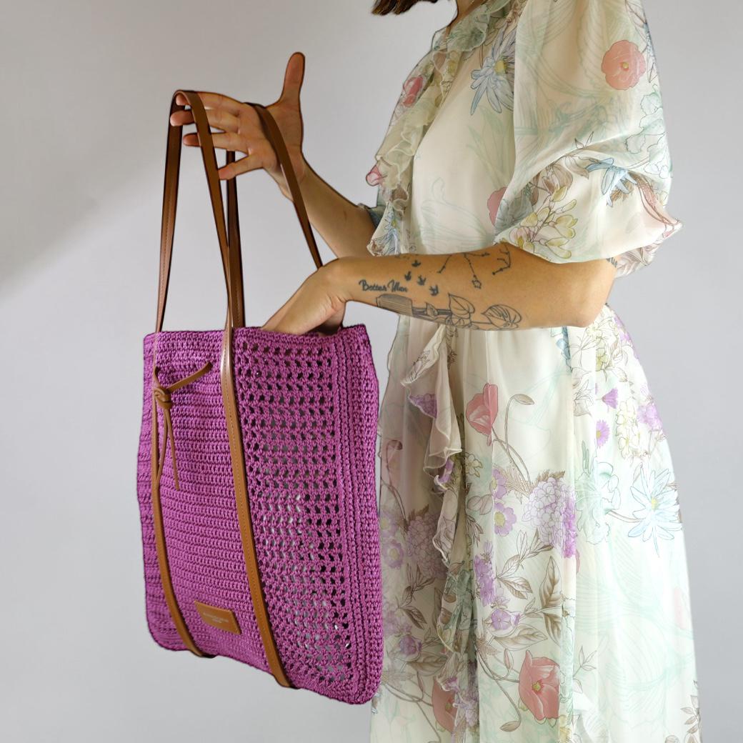 Gianni Chiarini shopper in tessuto uncinetto color peonia con dettagli cuoio