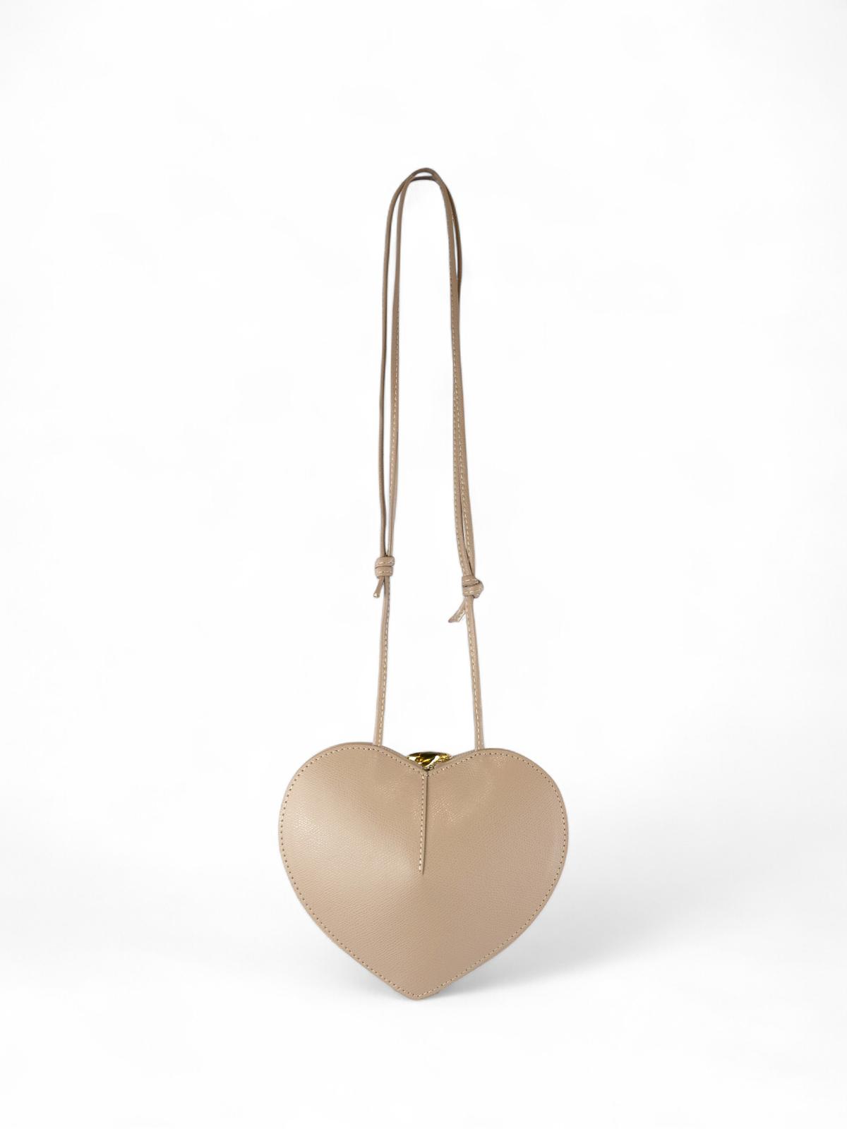Cecile MI borsa donna a tracolla con design a forma di cuore color nude
