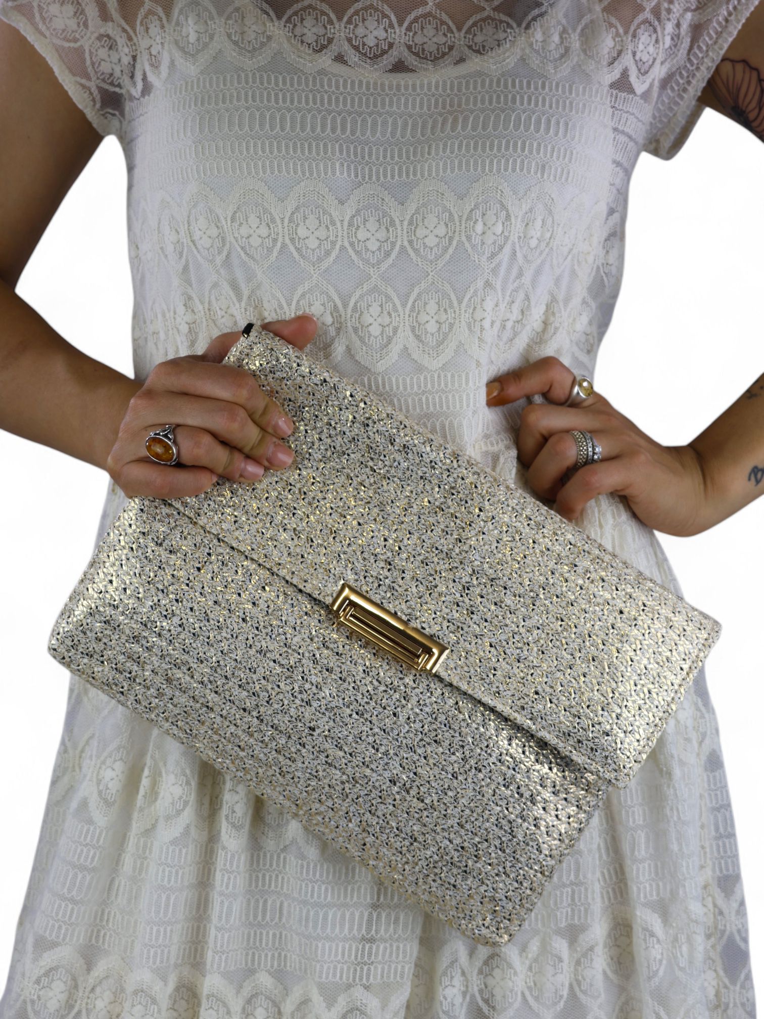 Anna Cecere pochette in rafia laminata color platino