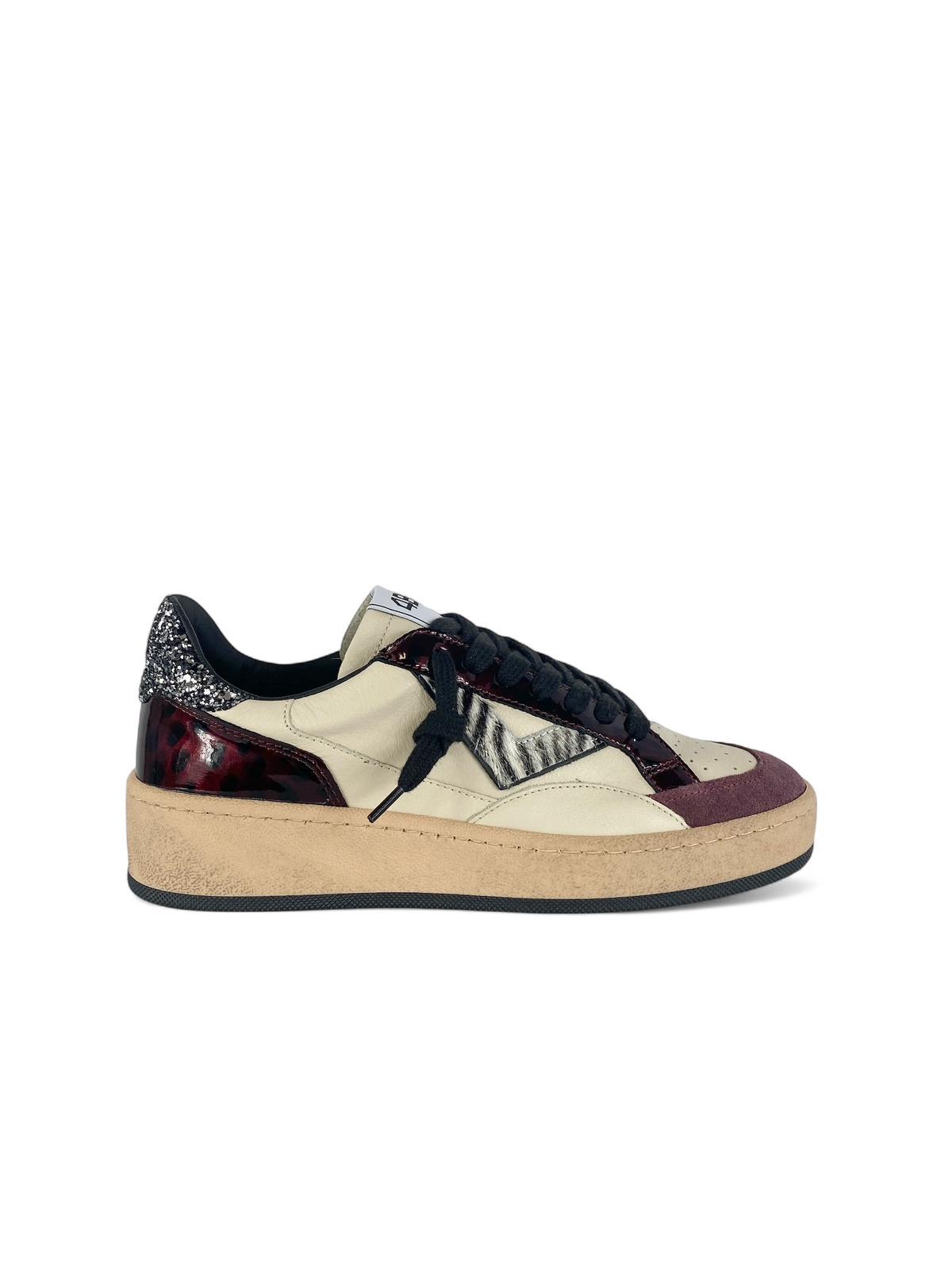 4B12 Sneaker donna con dettagli glitter play new sky bianco