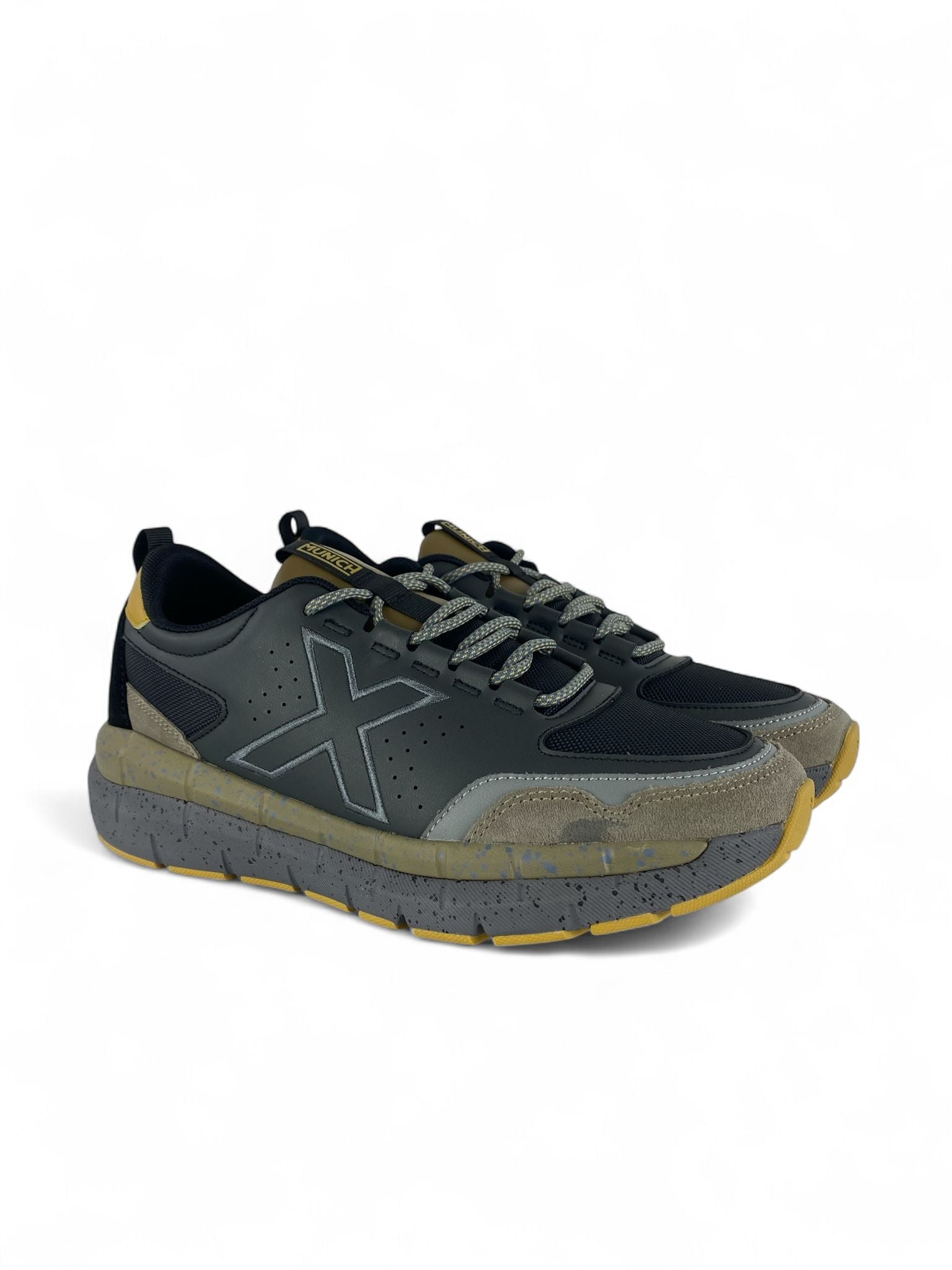 MUNICH Sneaker uomo stile outdoor nero