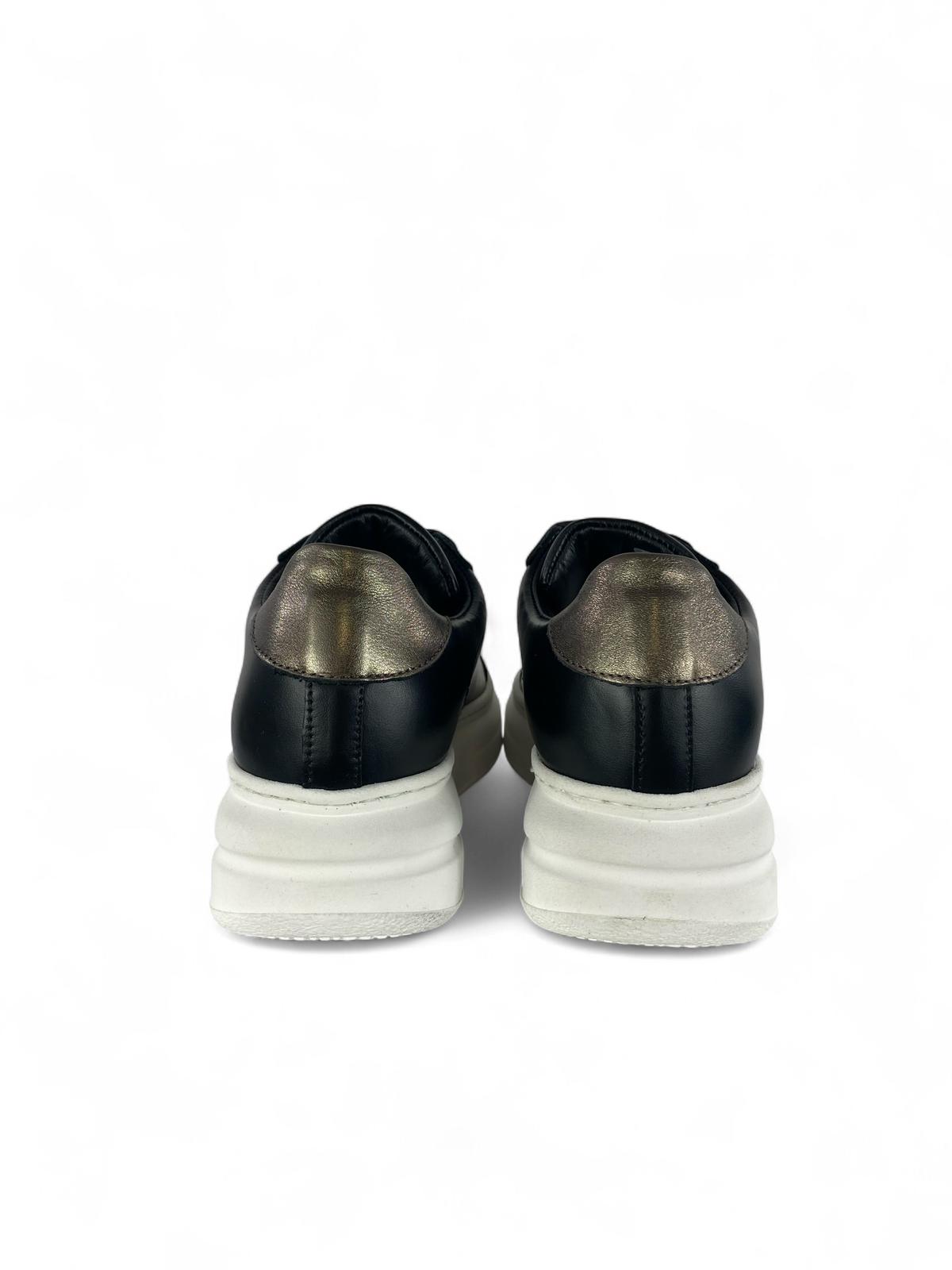 MELINE Sneaker donna in pelle dettagli laminati nero