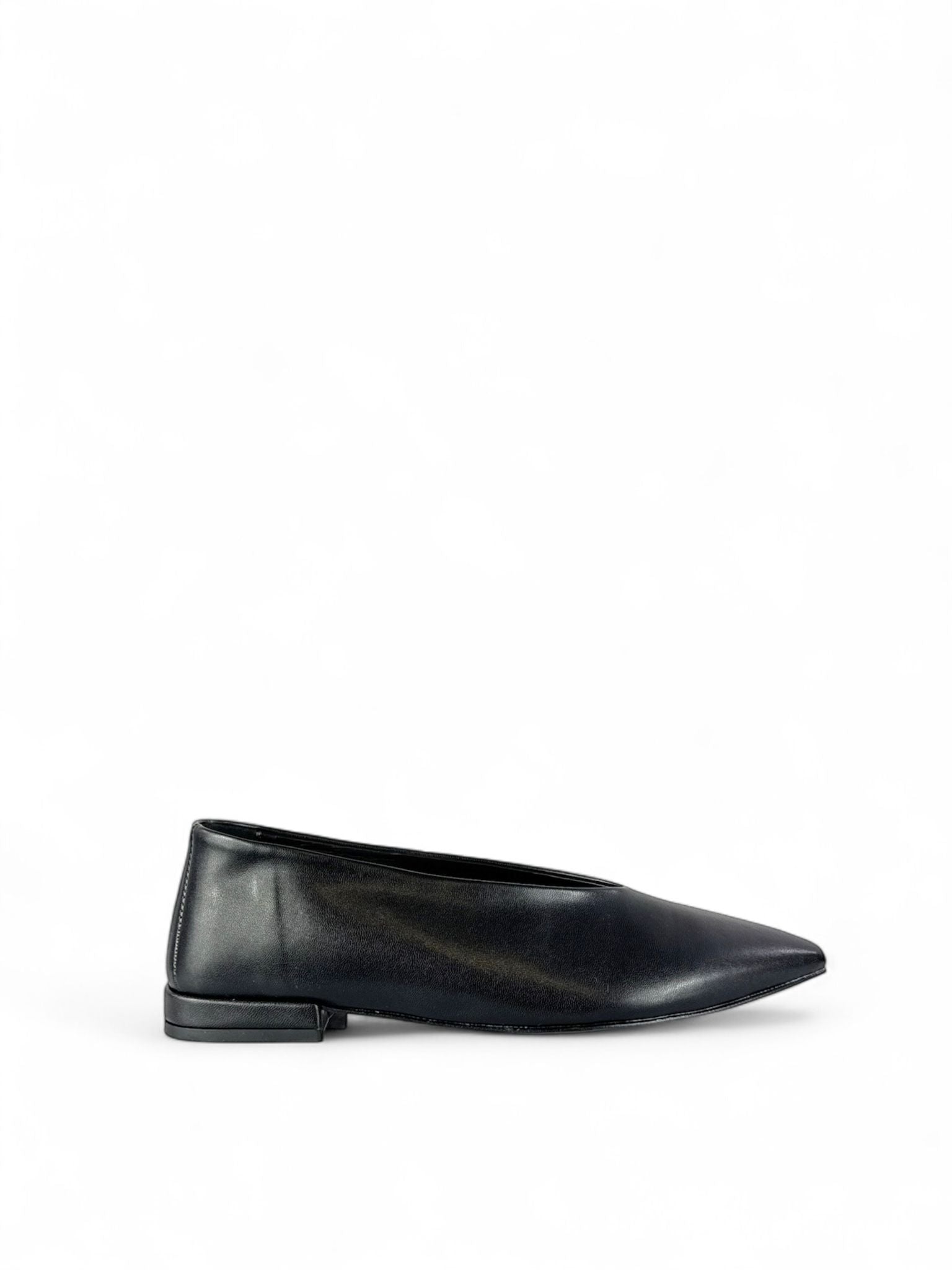BOTTEGA LOTTI Ballerina donna in ecopelle con scollo a V nero