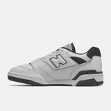 New Balance Sneakers unisex bianco e nero in pelle e mesh