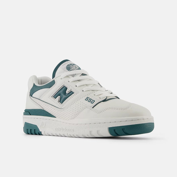 New Balance Sneaker unisex bianca e verde in pelle e mesh