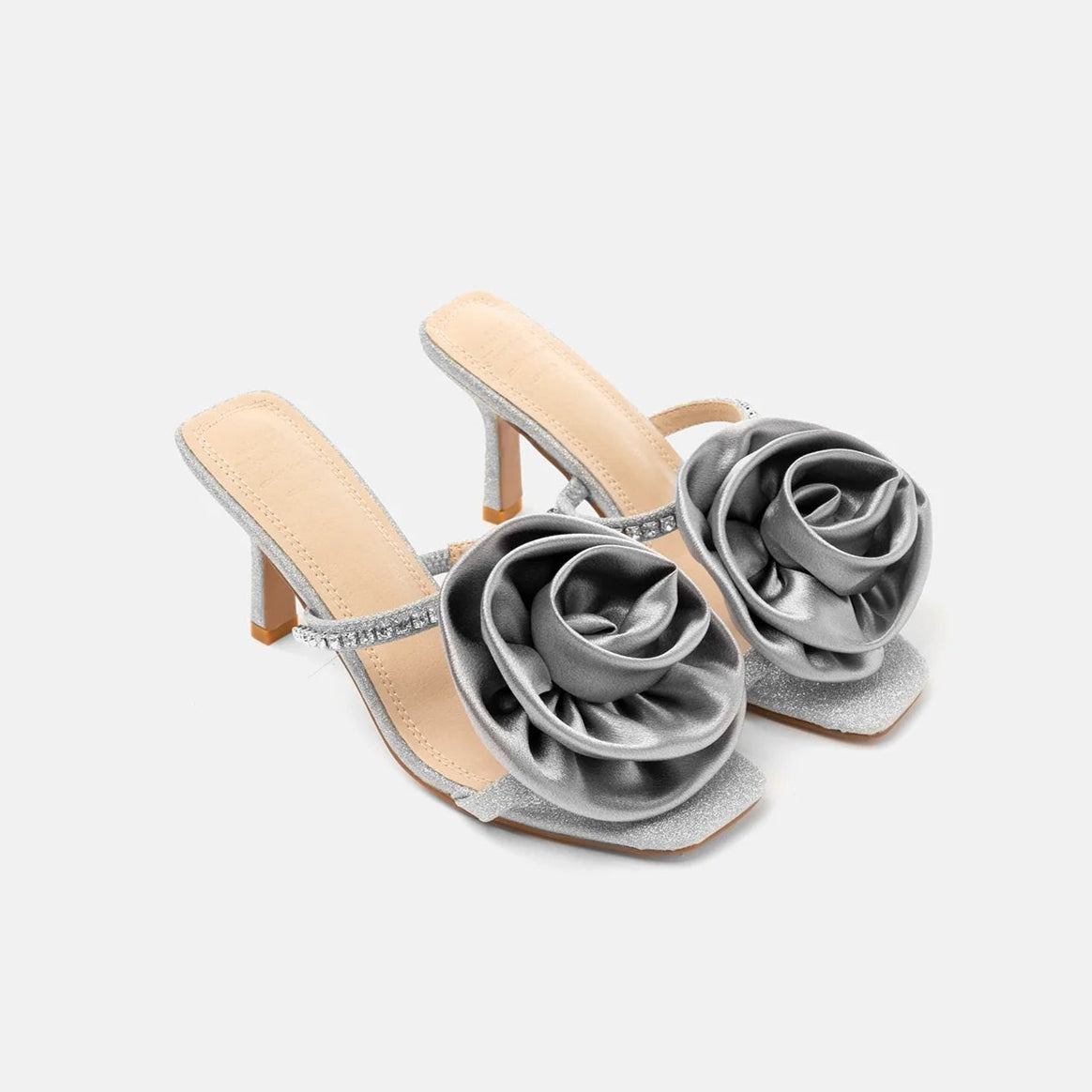 TwentyFourHaitch mules donna in lurex argento con listino gioiello e fiore in satin