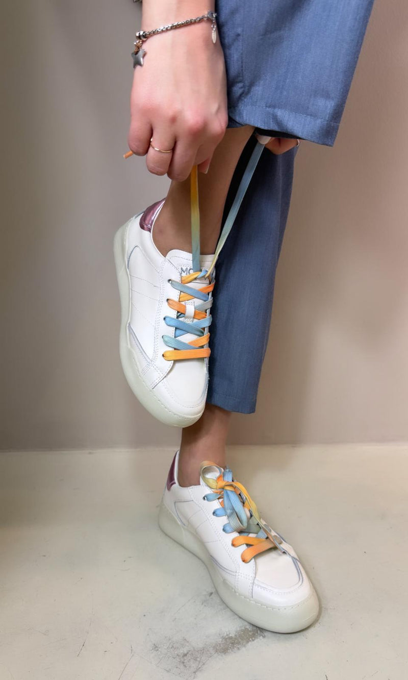 Monoway Sneaker Donna con Toppone Lilla in Pelle Bianca.