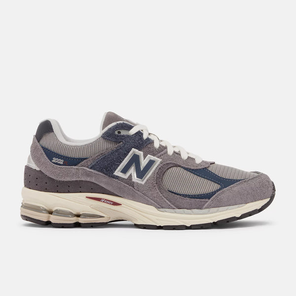 New Balance Sneakers uomo in mesh e suede colore navy grey