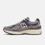 New Balance Sneakers uomo in mesh e suede colore navy grey