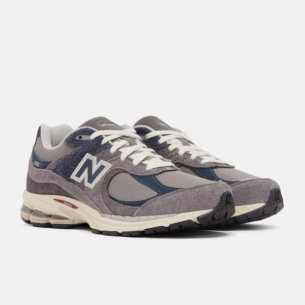 New Balance Sneakers uomo in mesh e suede colore navy grey
