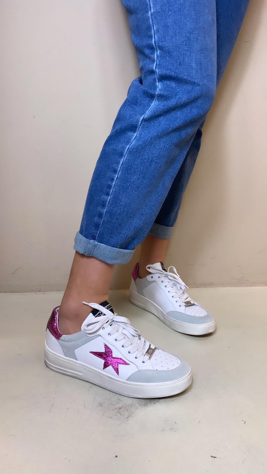 Méliné Sneaker donna con Dettagli Crack Fucsia in Pelle Bianca